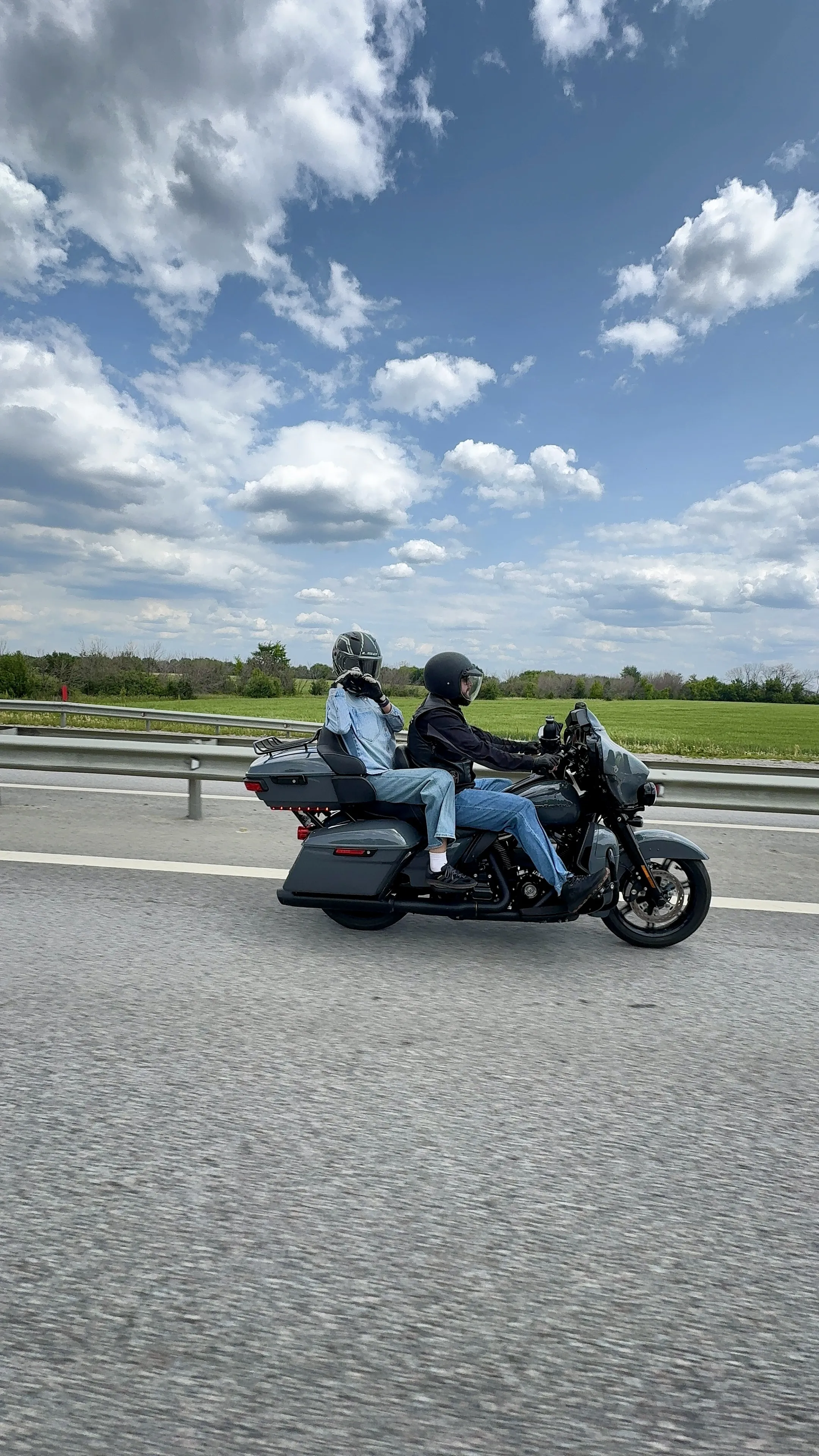 Здесь и сейчас!