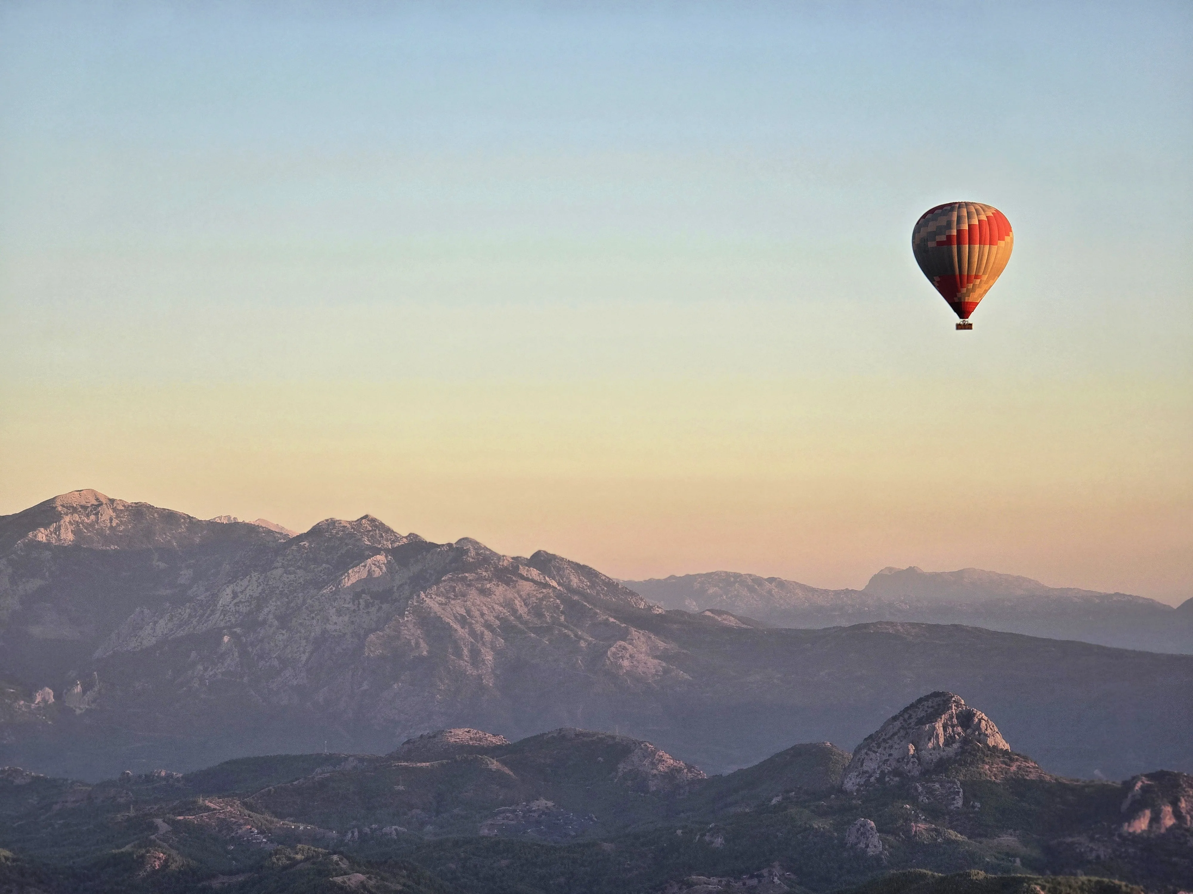 Яркие звуки утра
