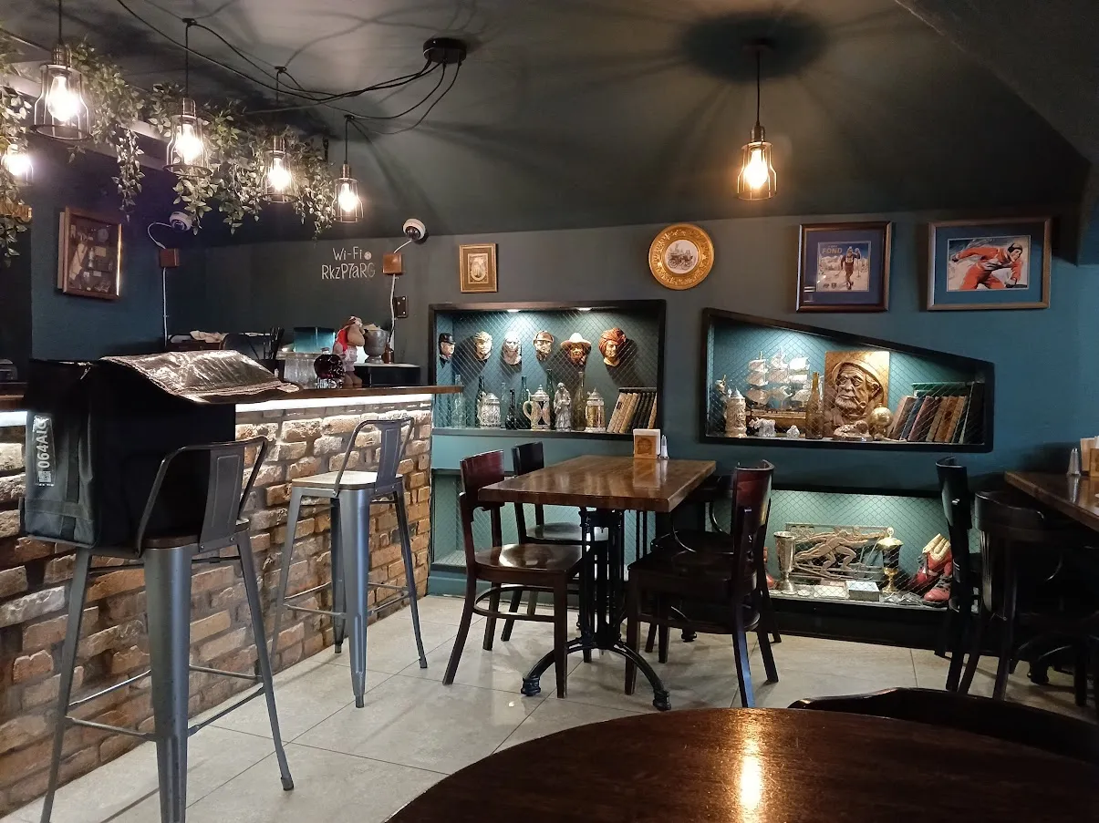 Старое кафе