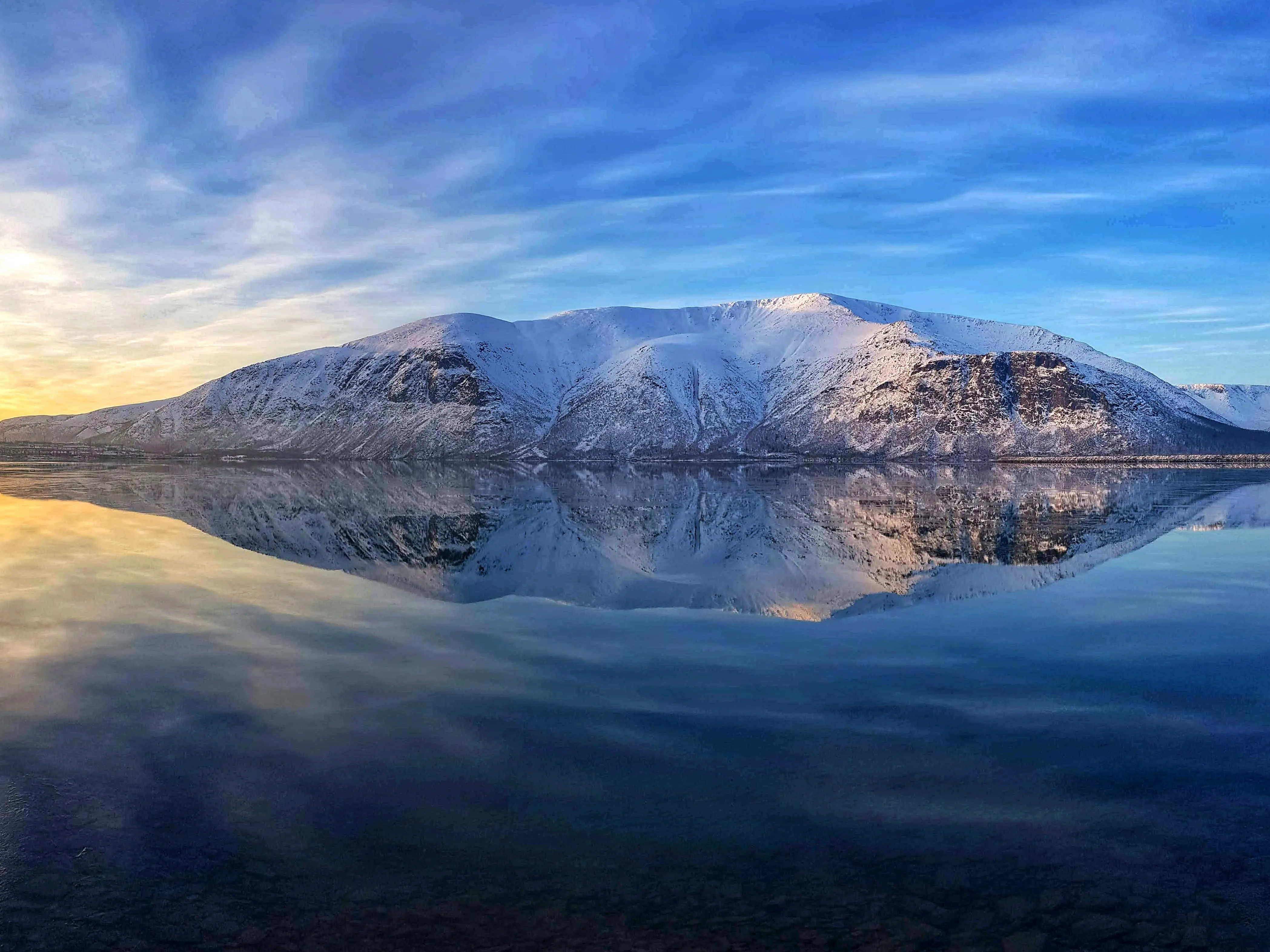 Айсберг "Хибины"