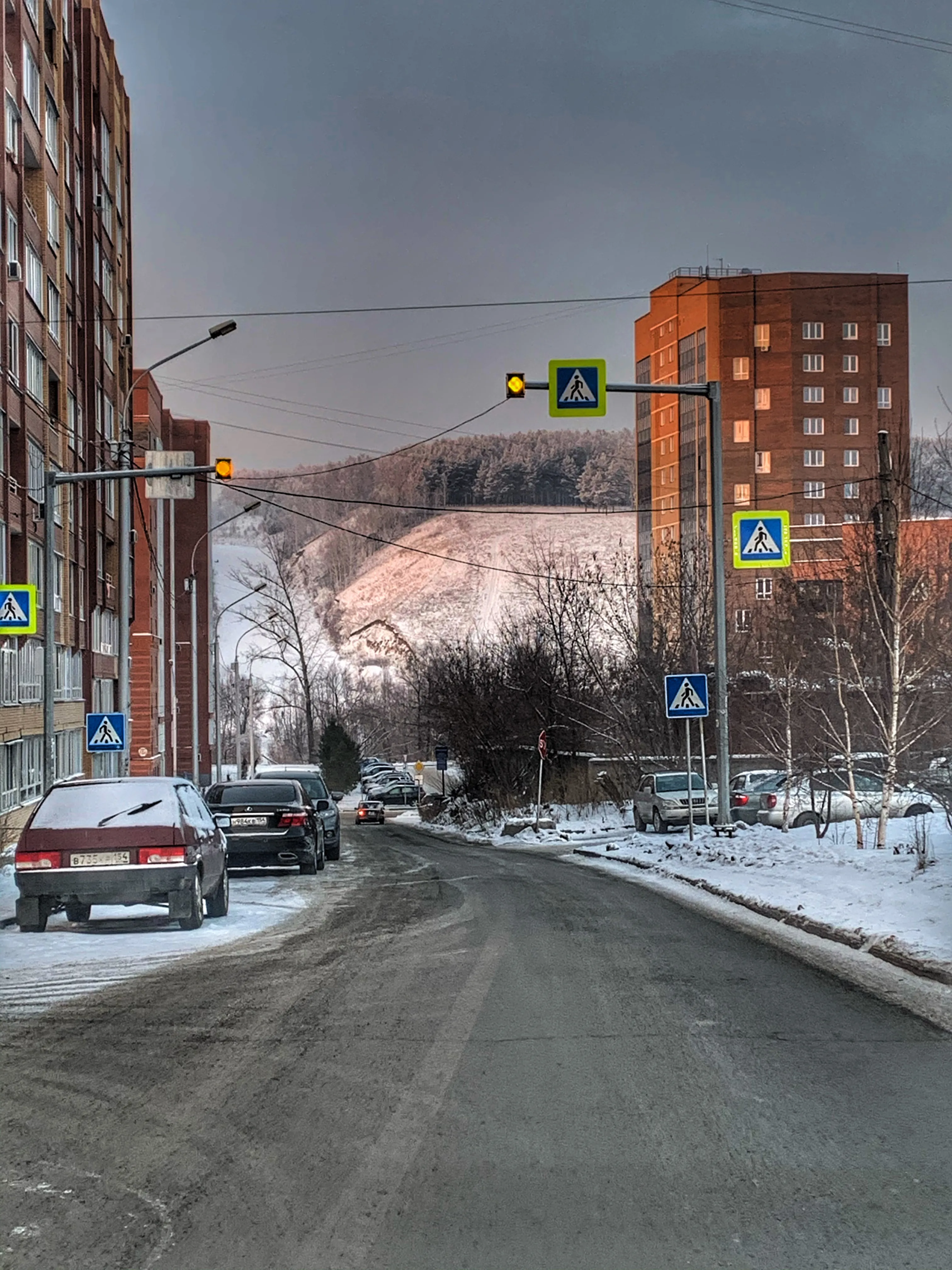 Зимний День