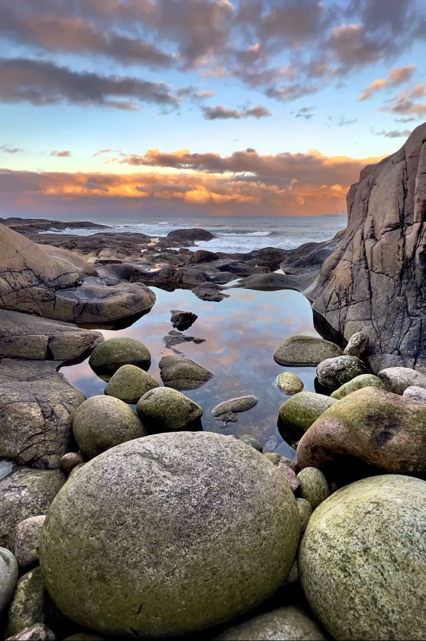 Рождение света у края земли.