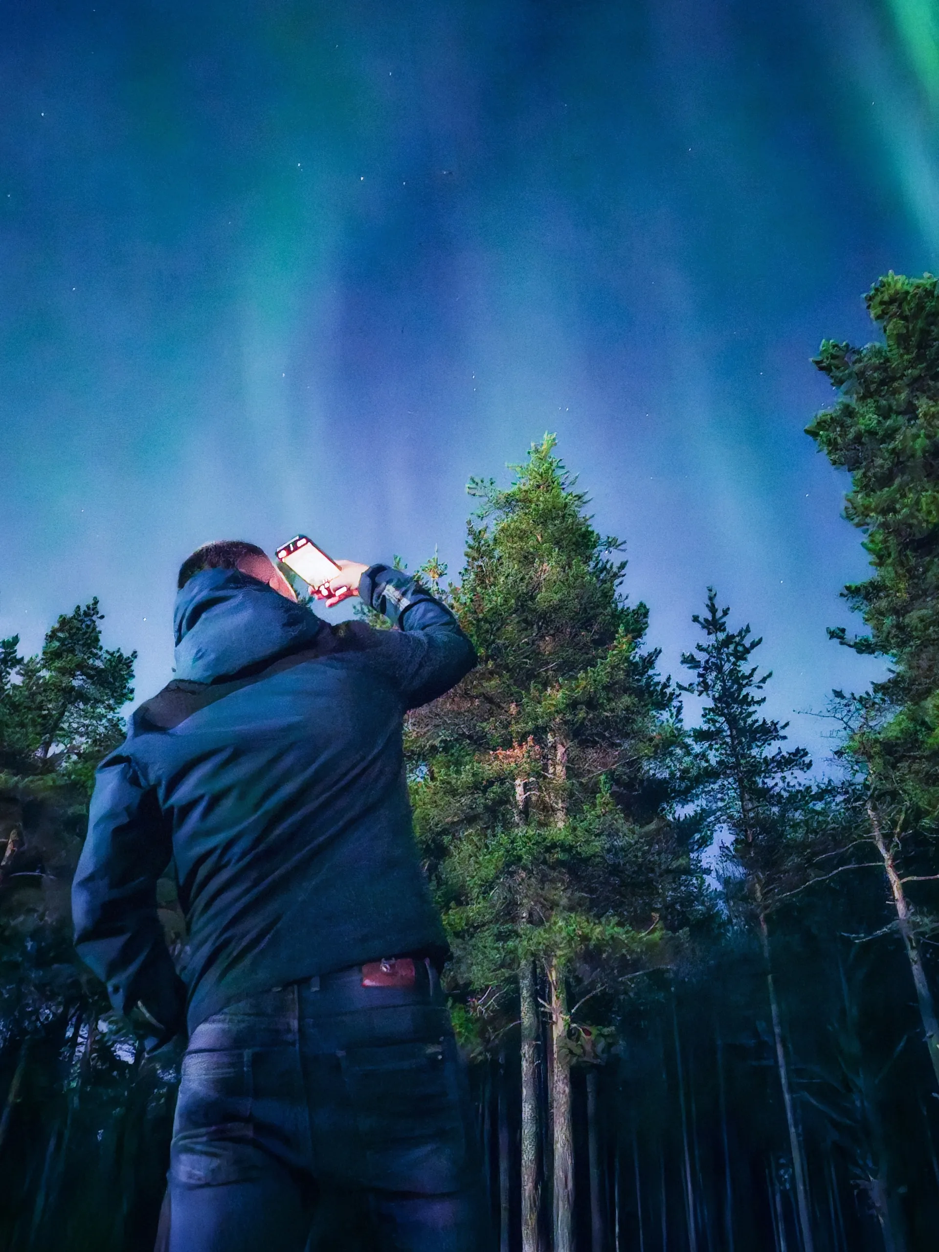 Впечатляя северное сияние