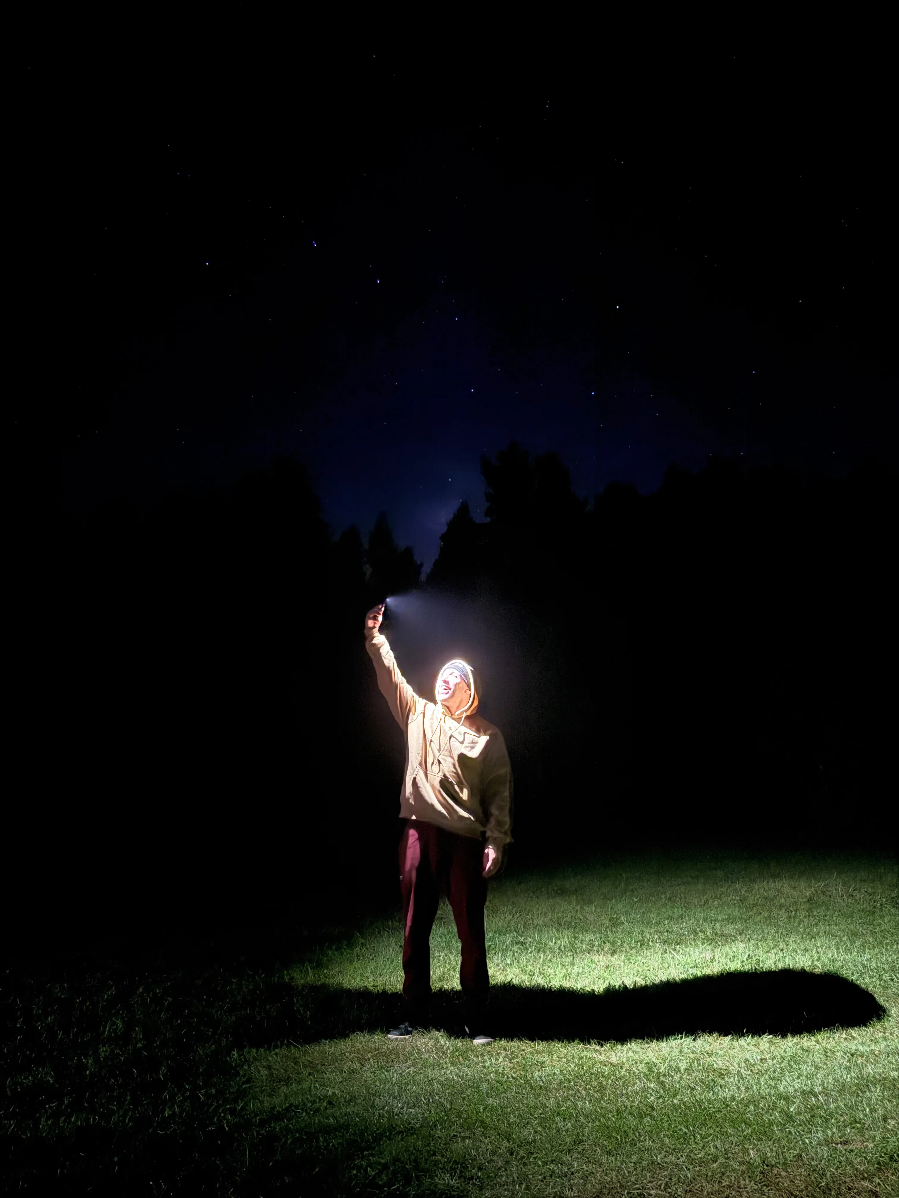 «Там, где живёт сейчас»