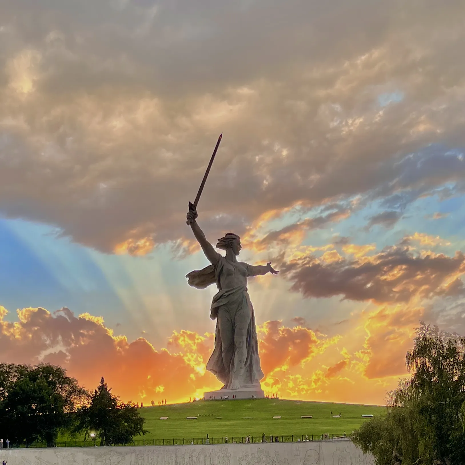 За тебя, Родина-мать!