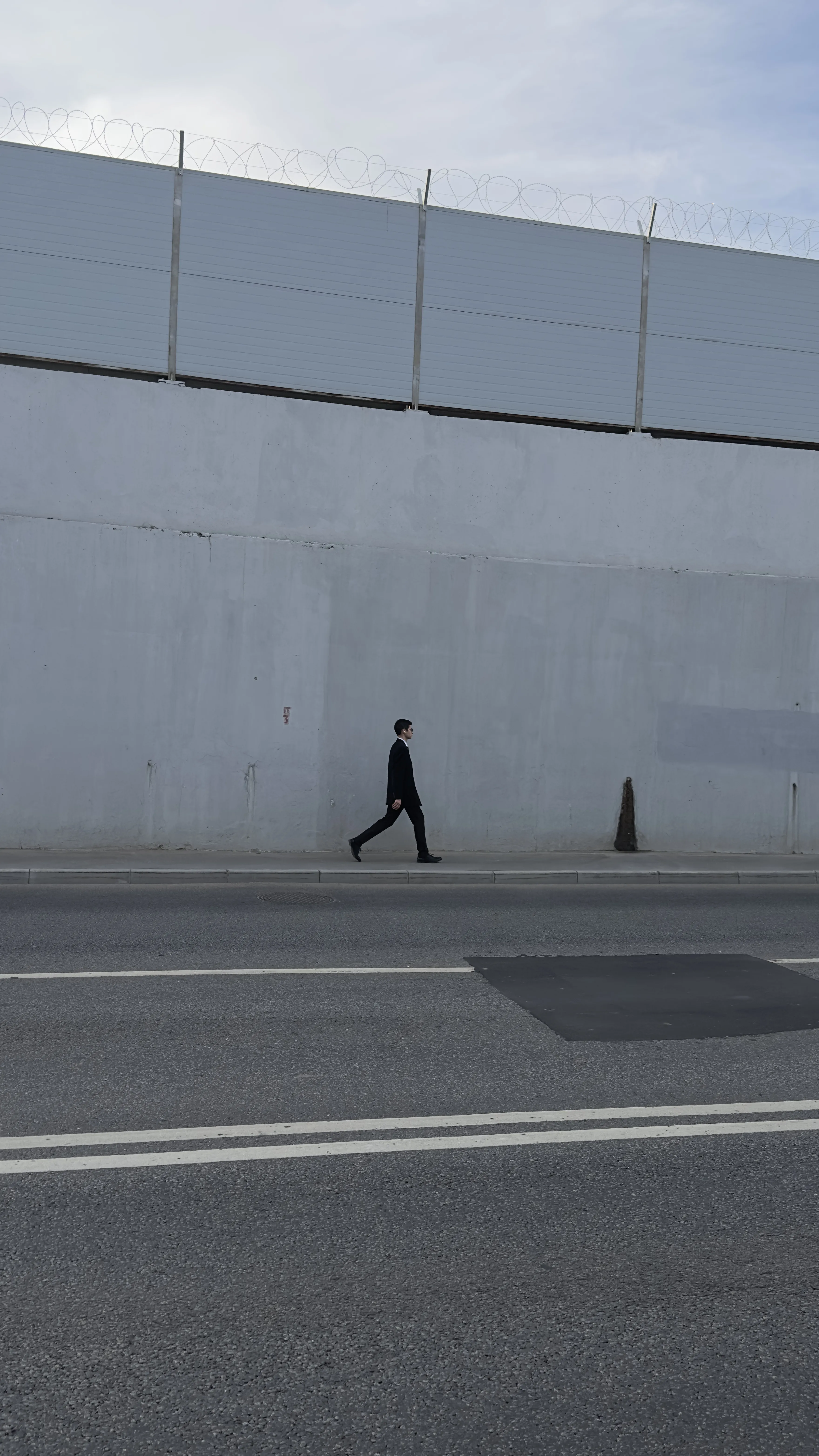 Человек в черном