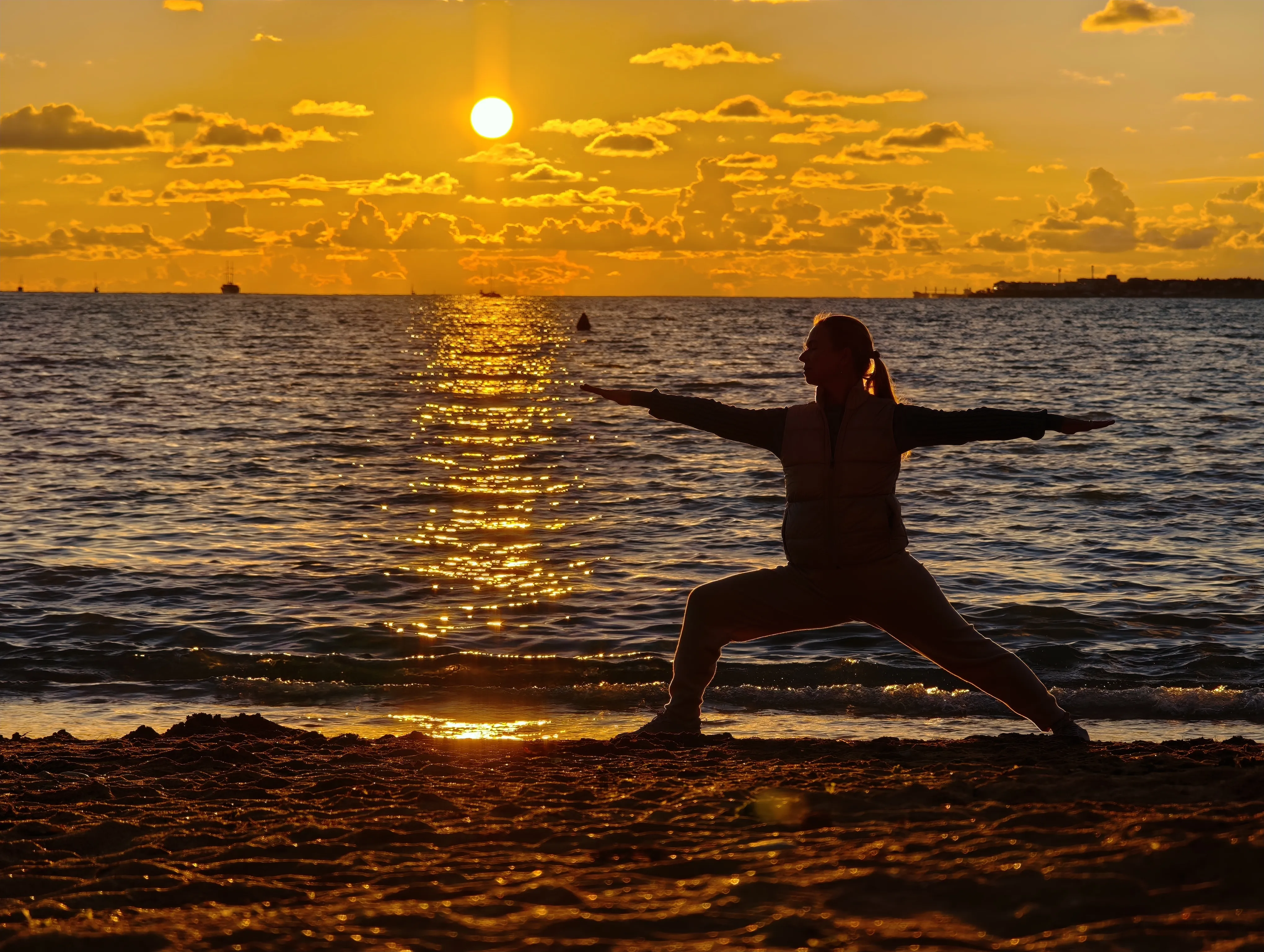 Золотой час