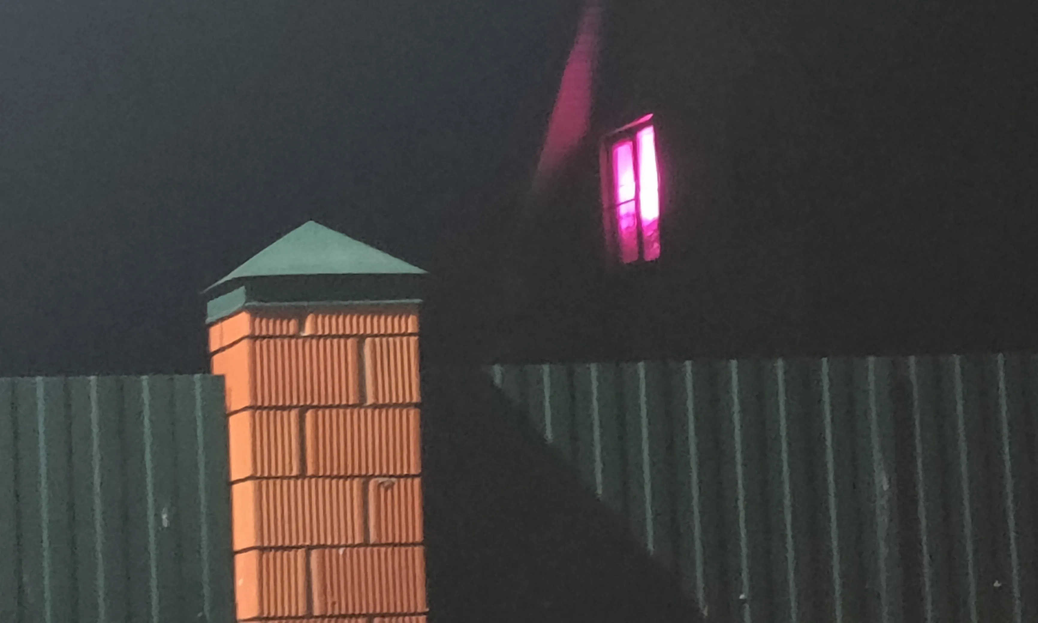 Жуткое окно