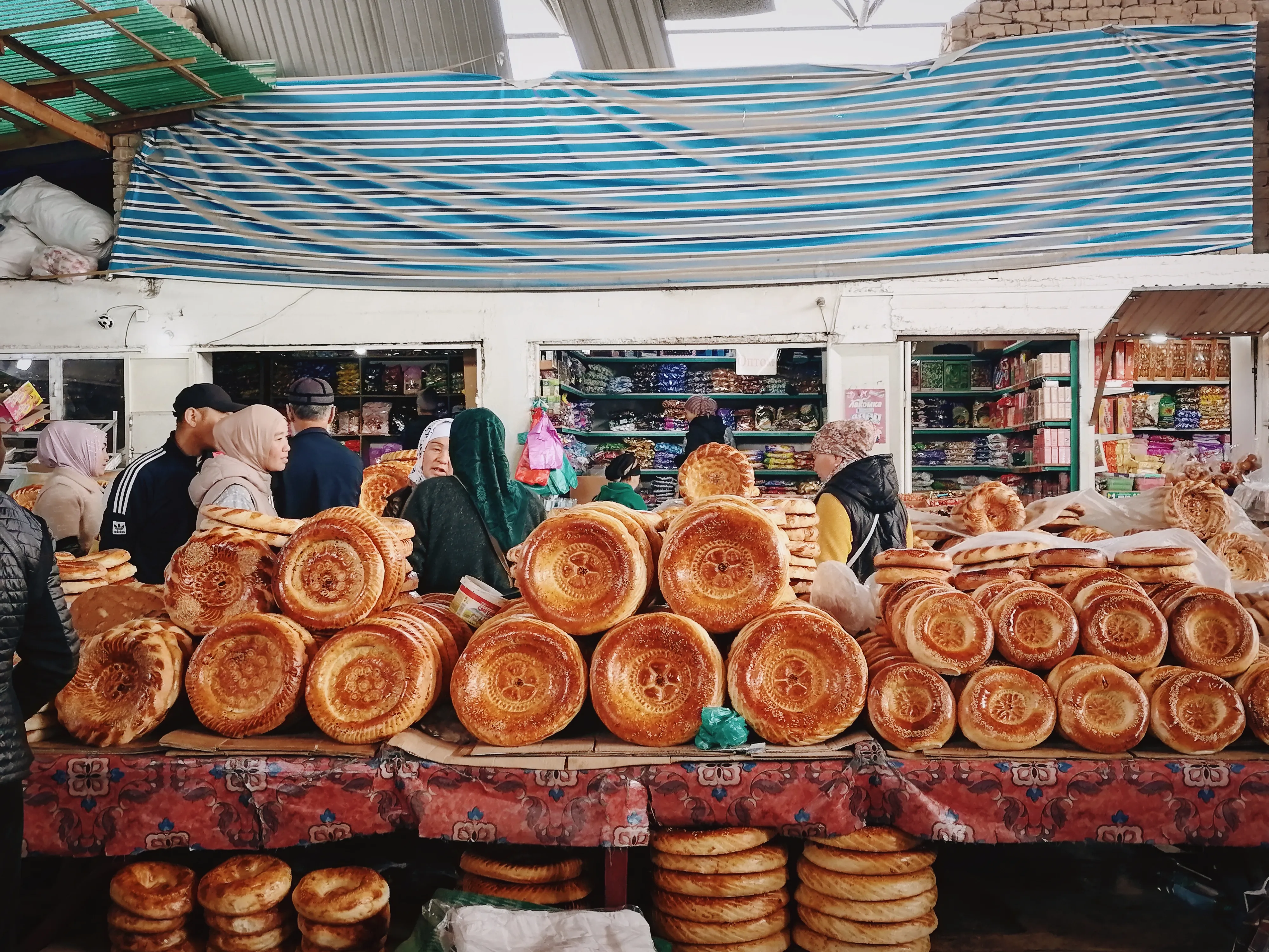 Шум и ароматы Востока