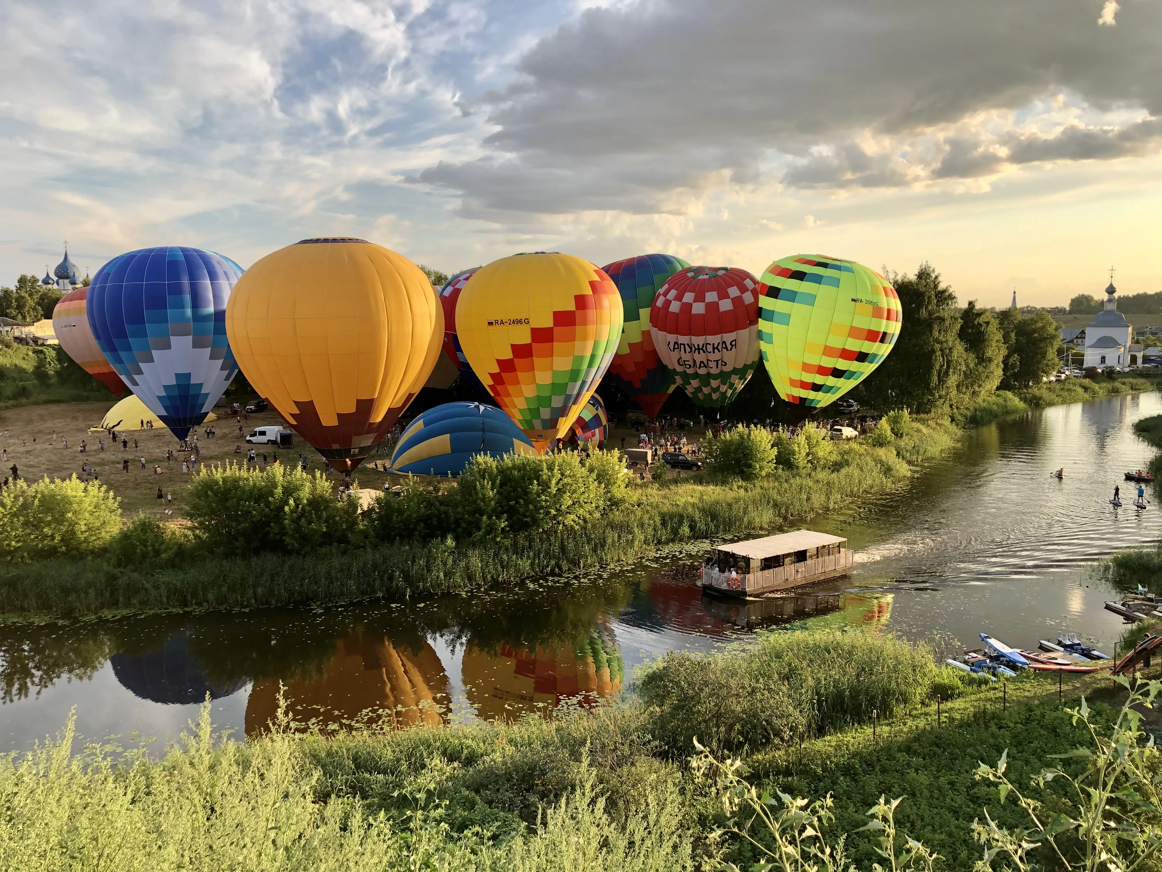 Вода, воздух, земля - всё в одном кадре