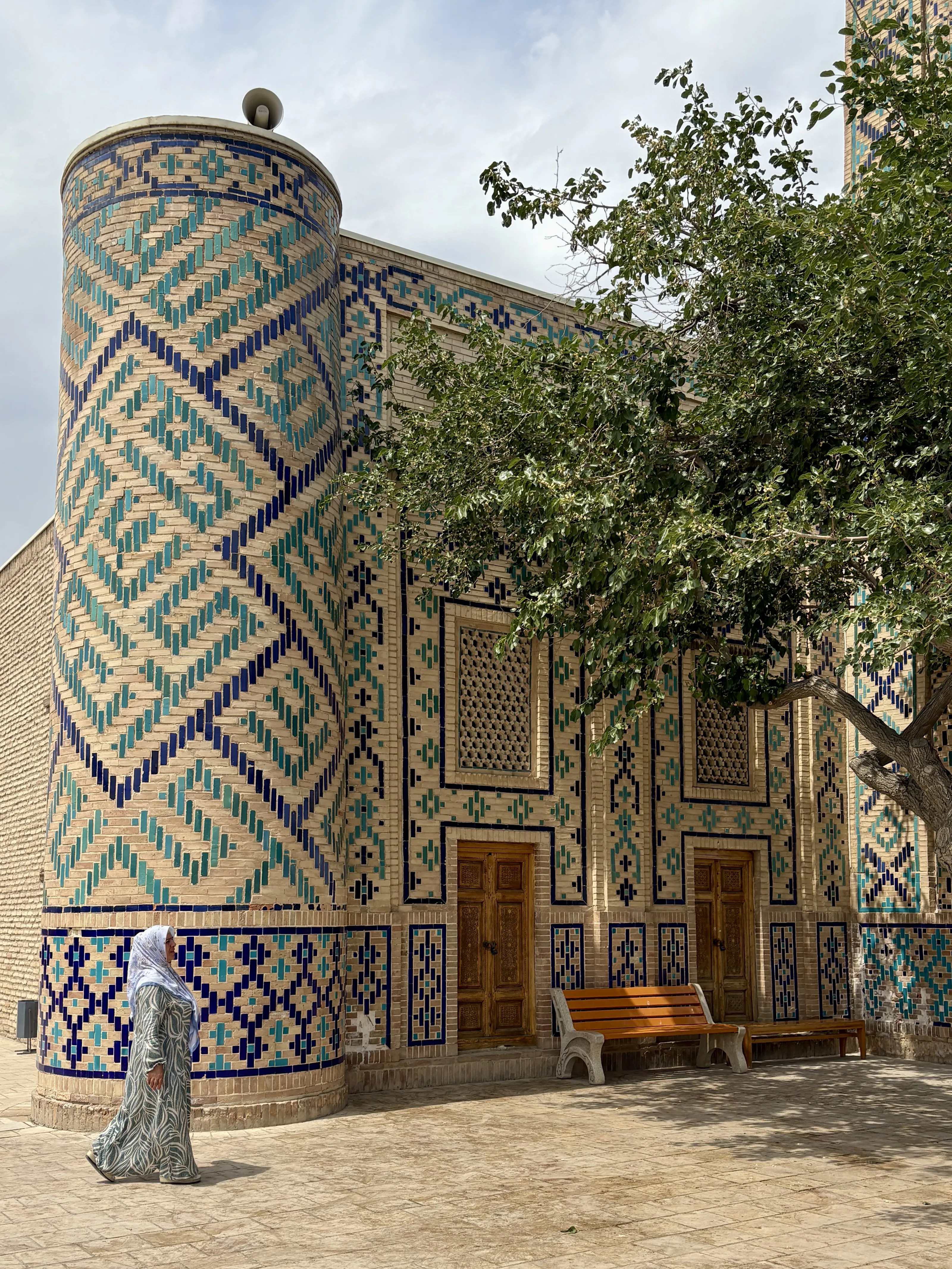 Наследница древних традиций.