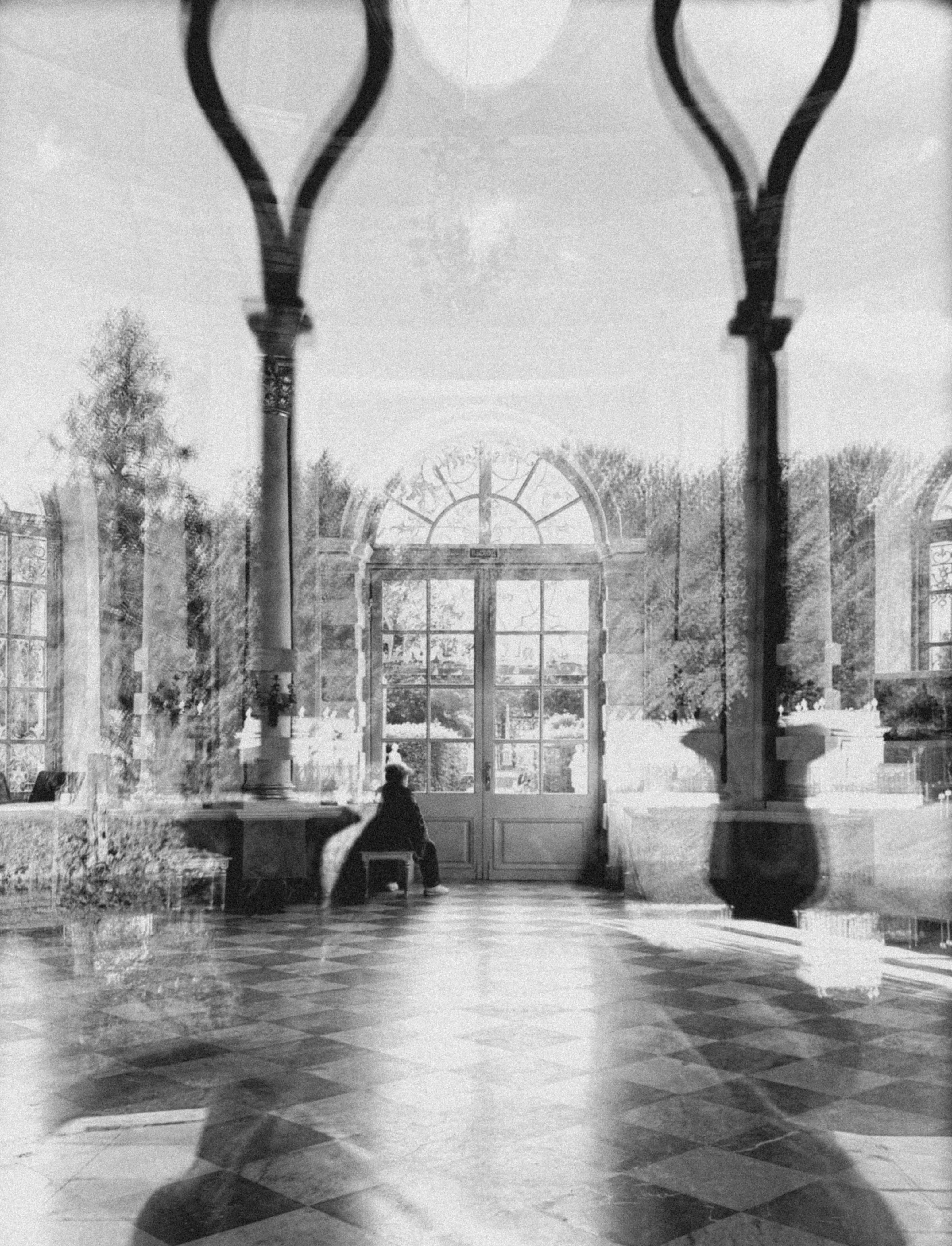 Когда двери закрыты