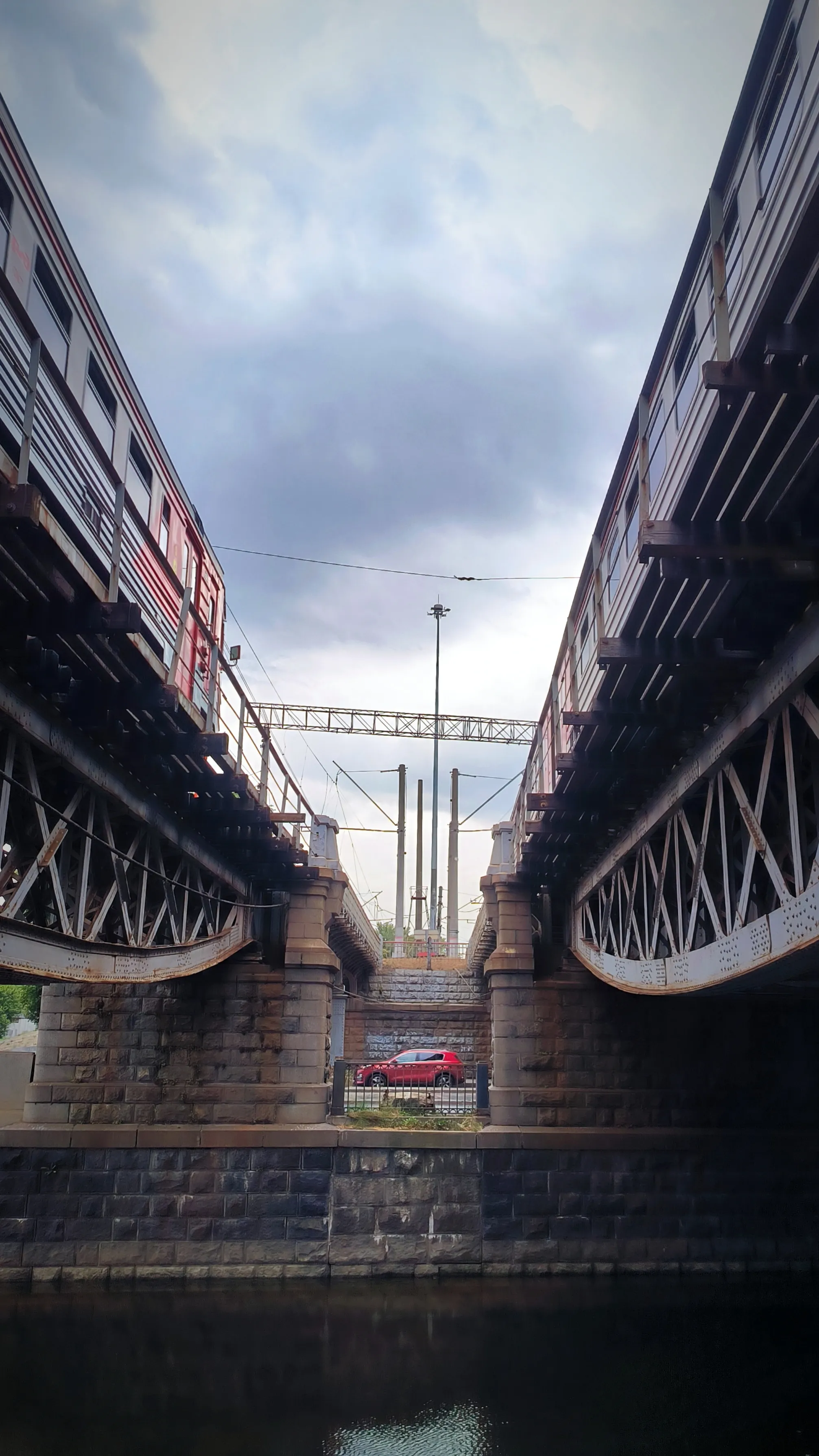 В разрезе времени.