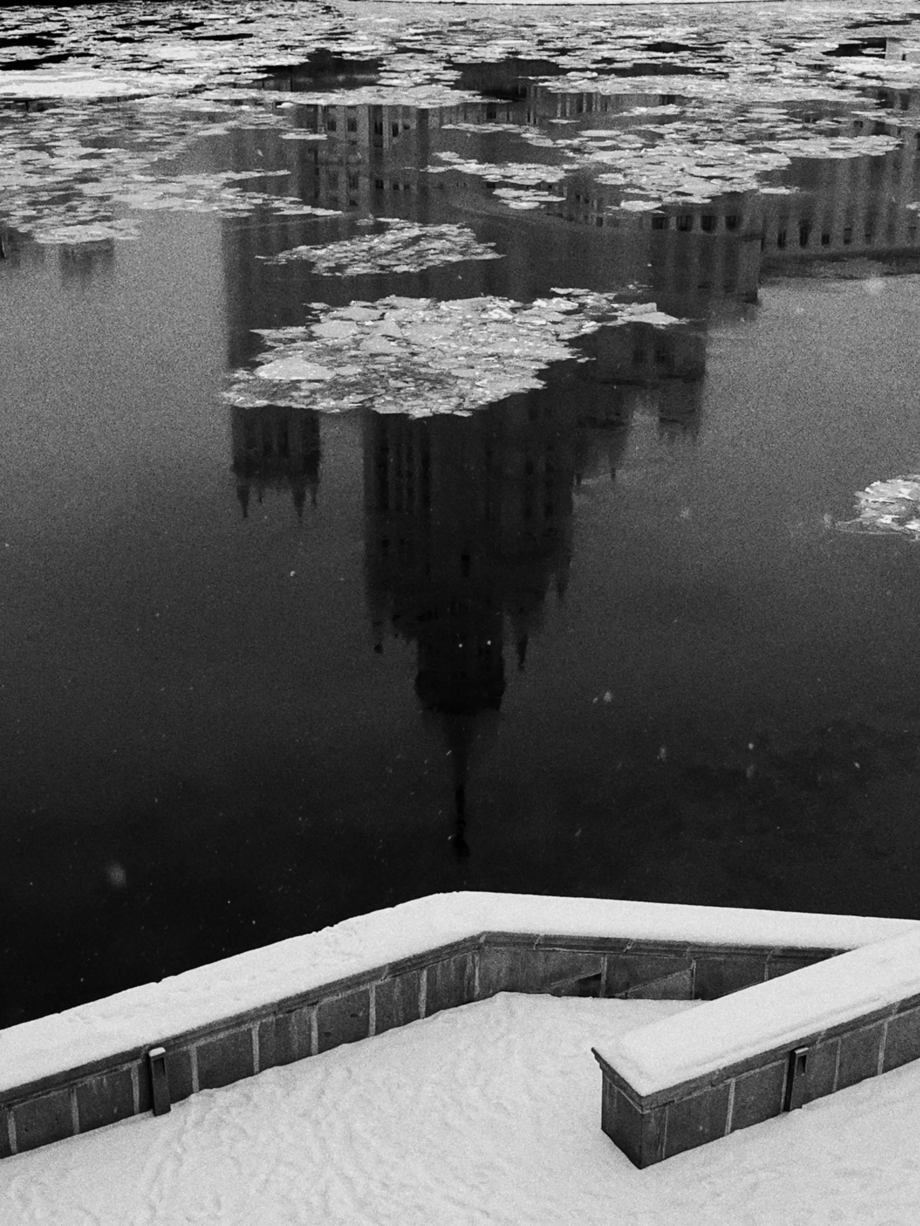 Зимняя Москва река