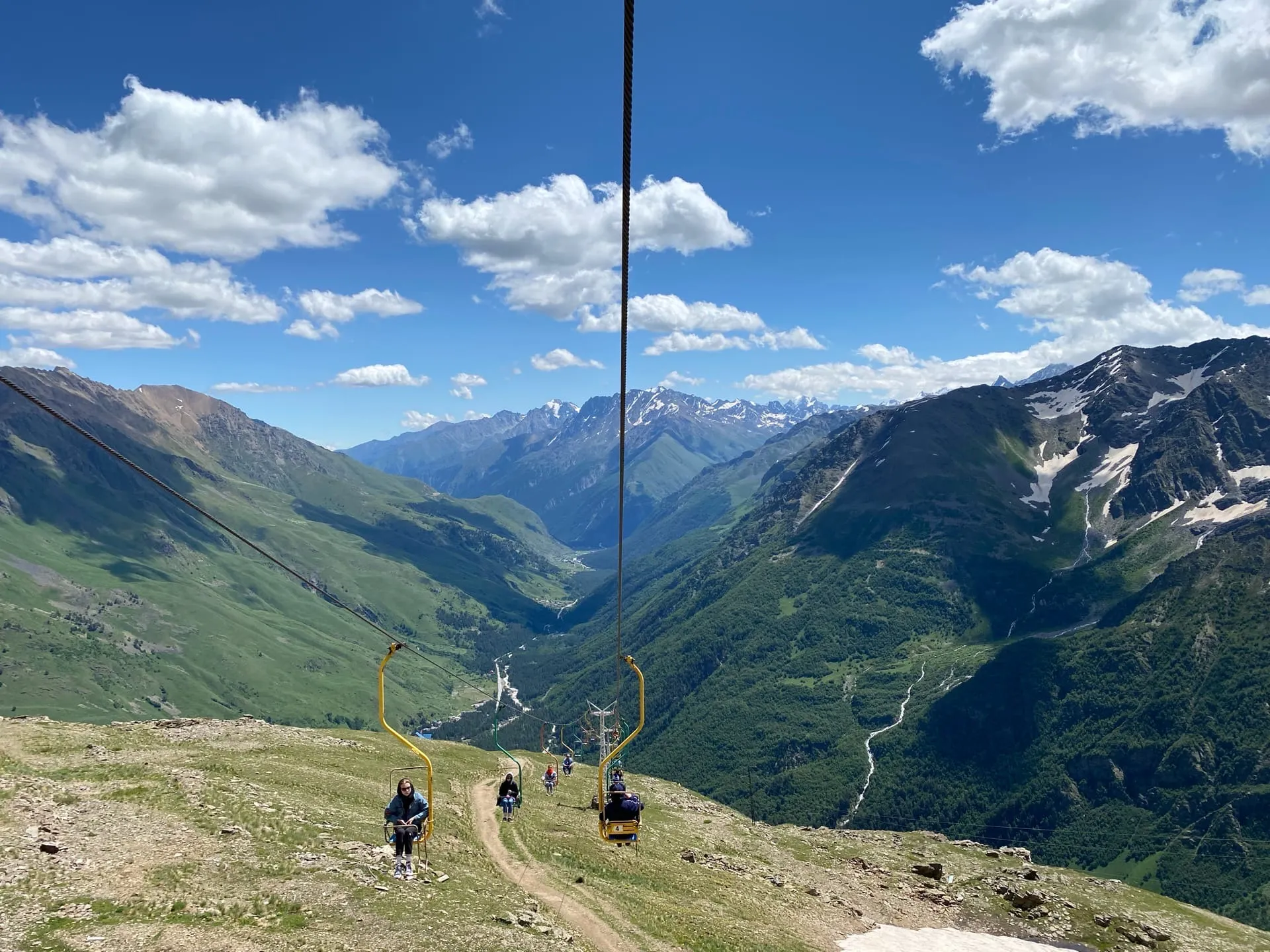 Вид на Эльбрус