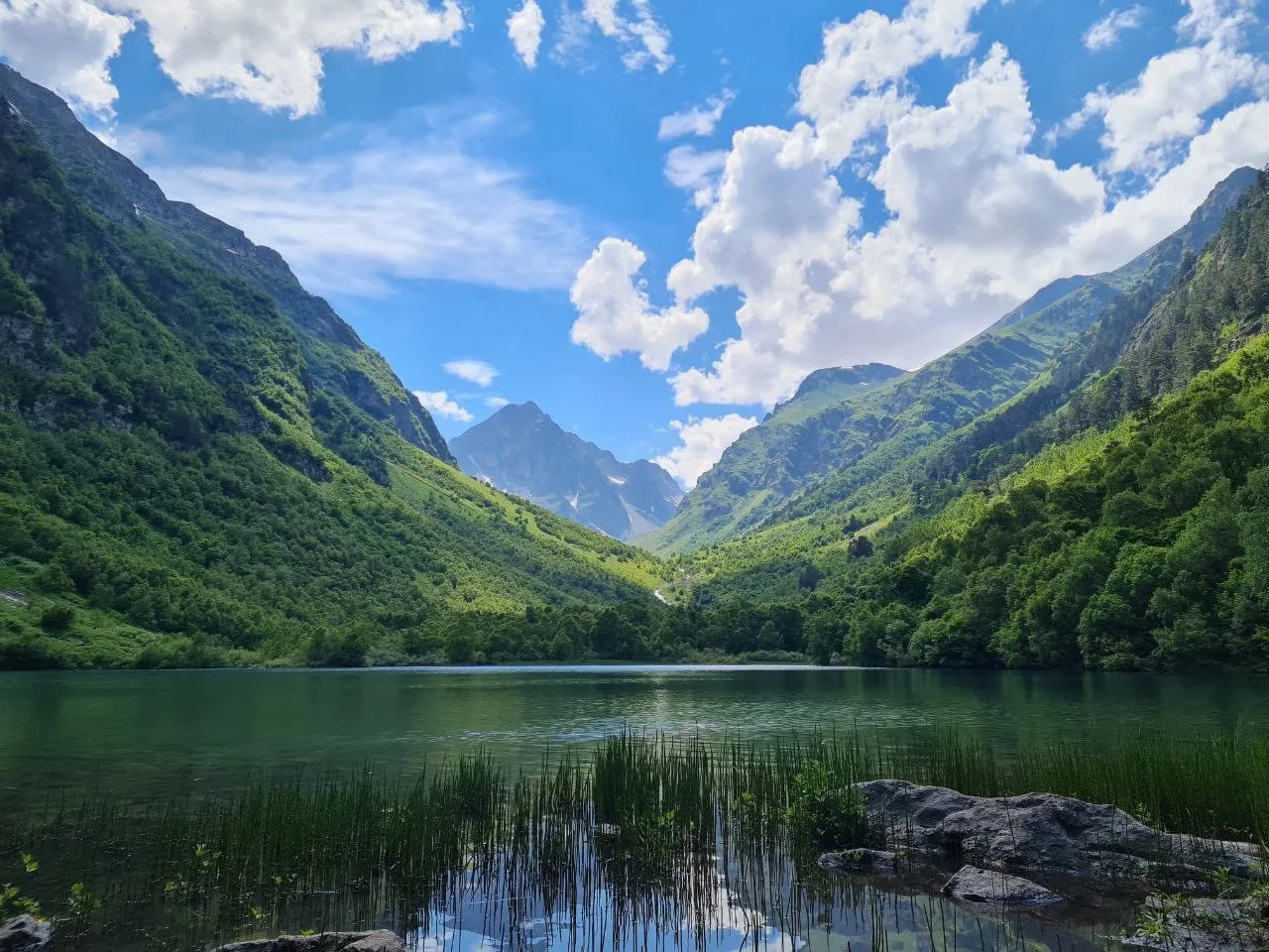 «Шепот горного озера»