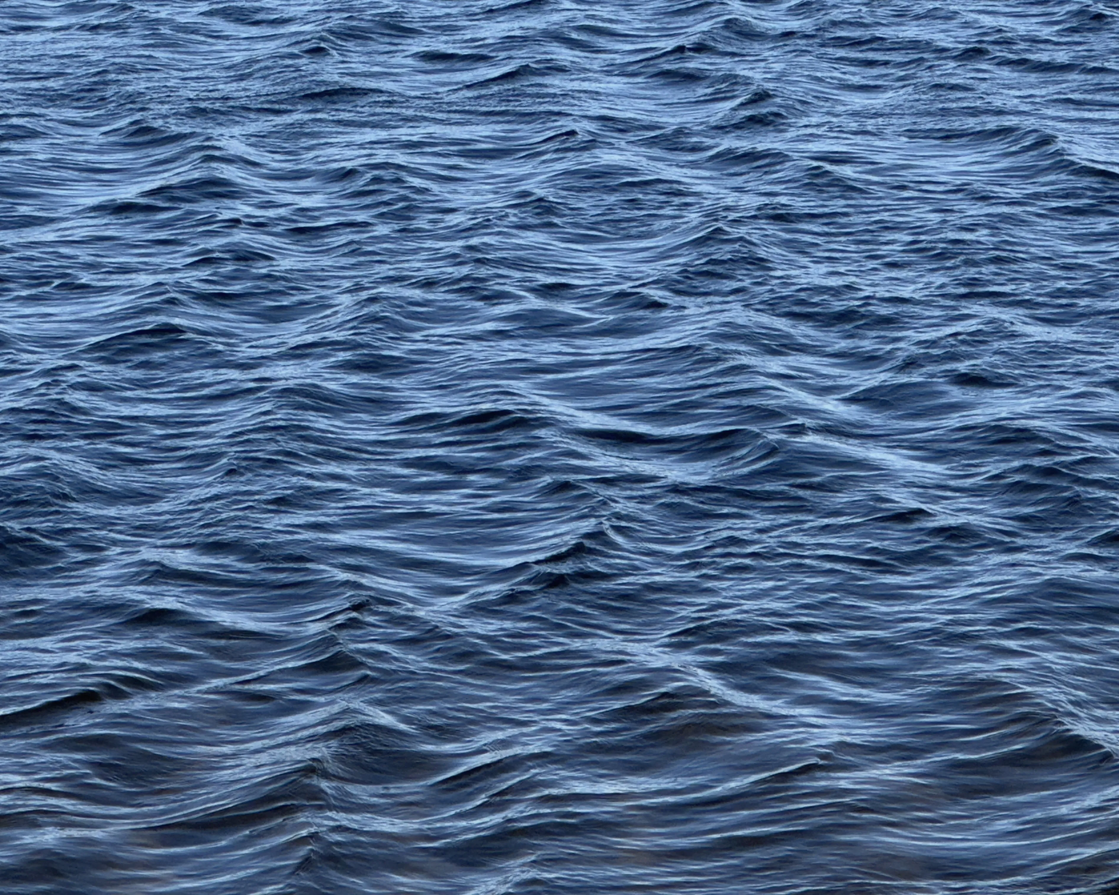 Леденящий синий