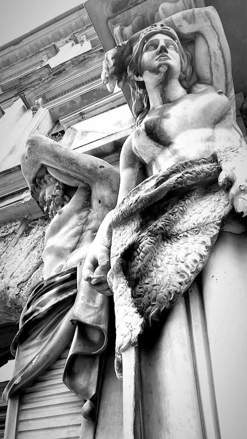 Вечность в камне