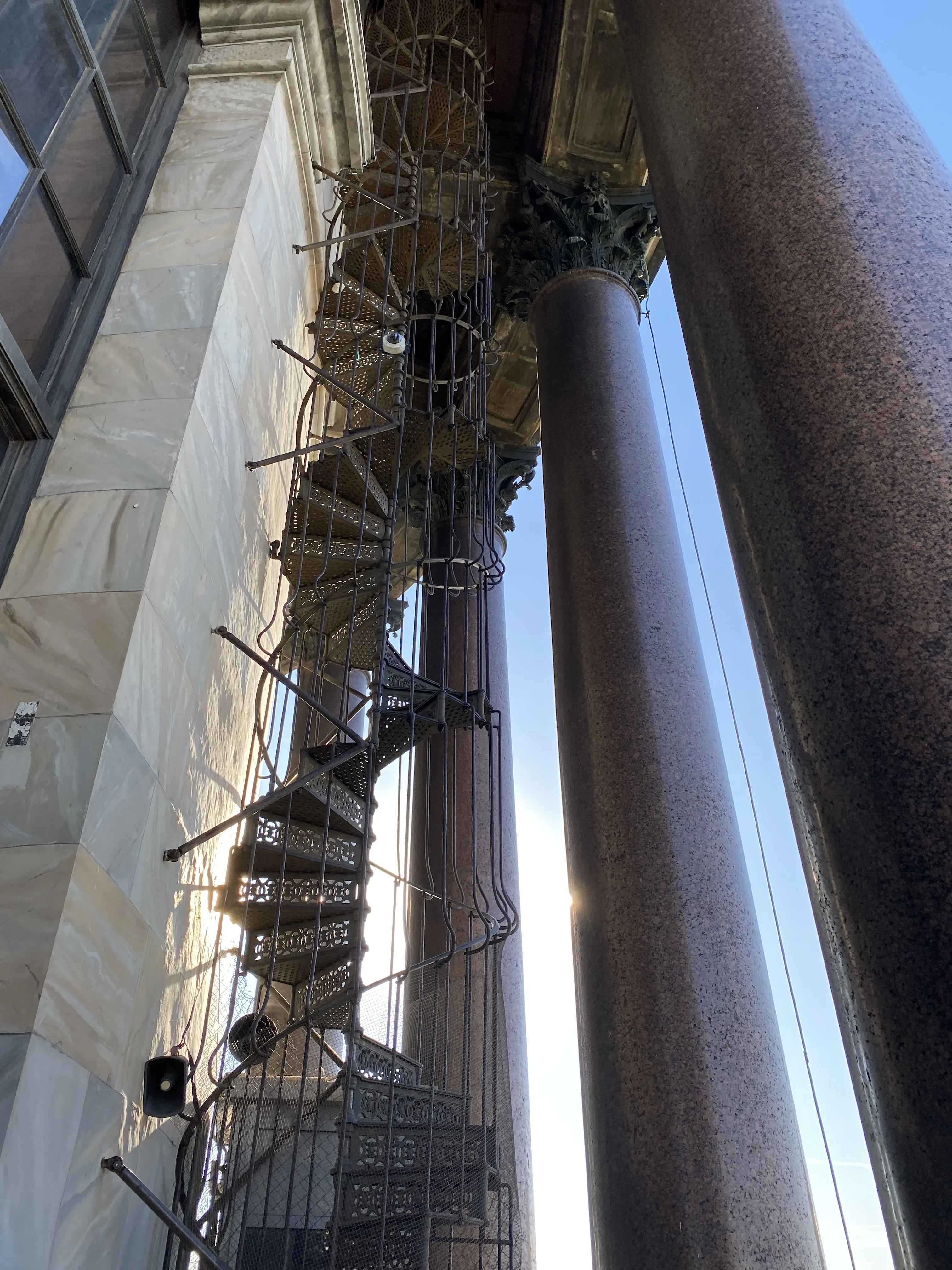 линии и изгибы