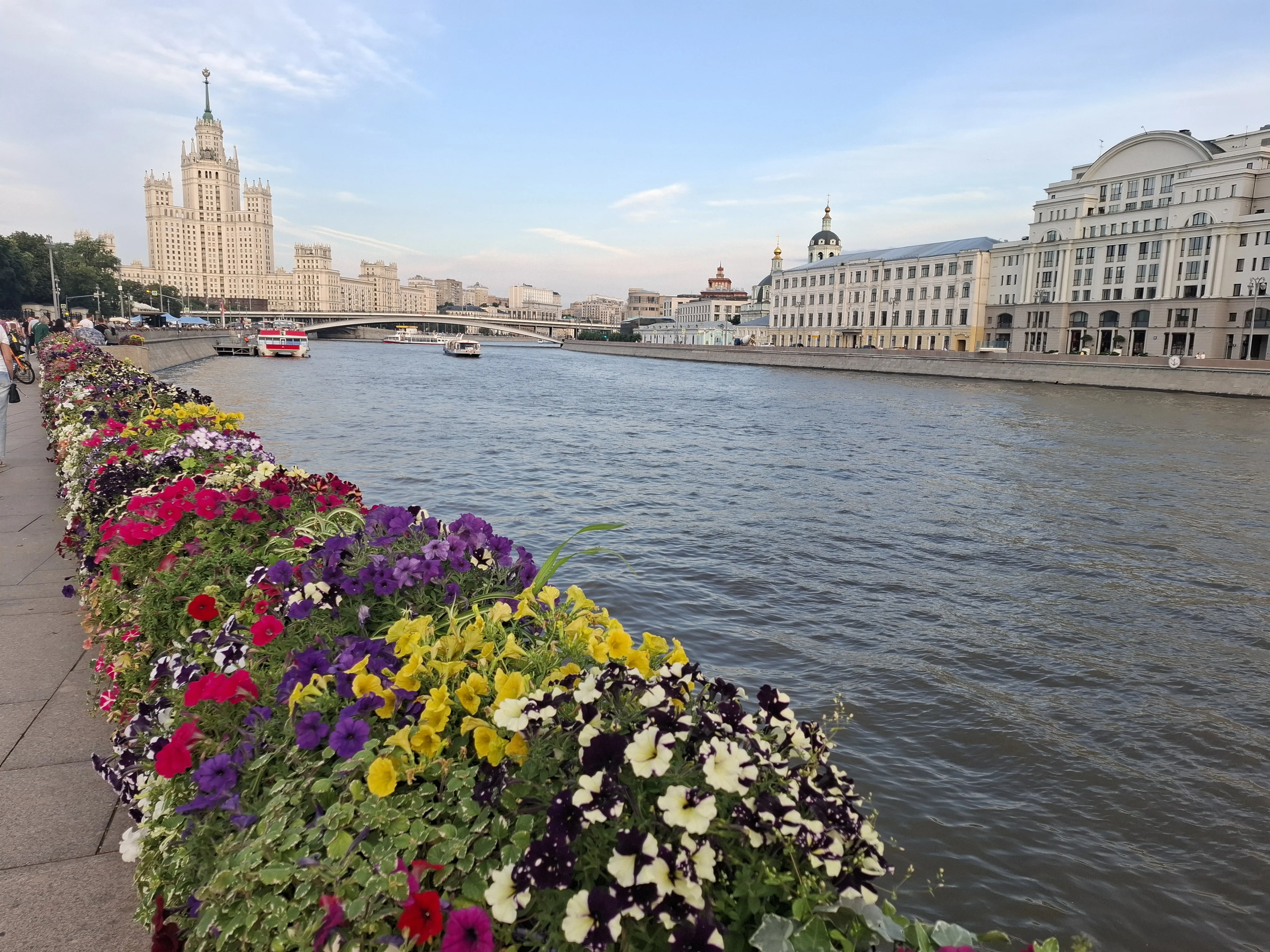 Москва в цвету