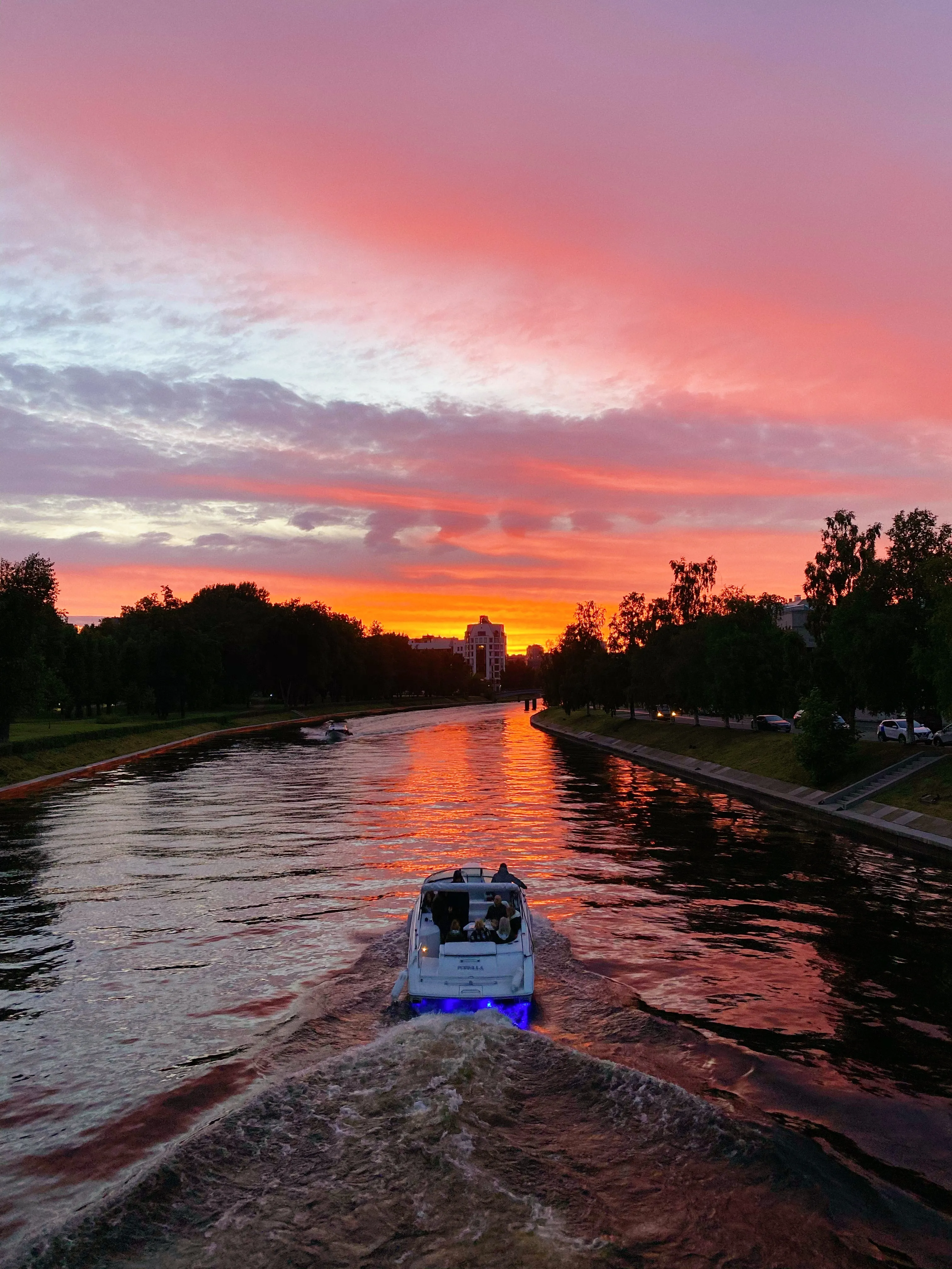 Только посмотри