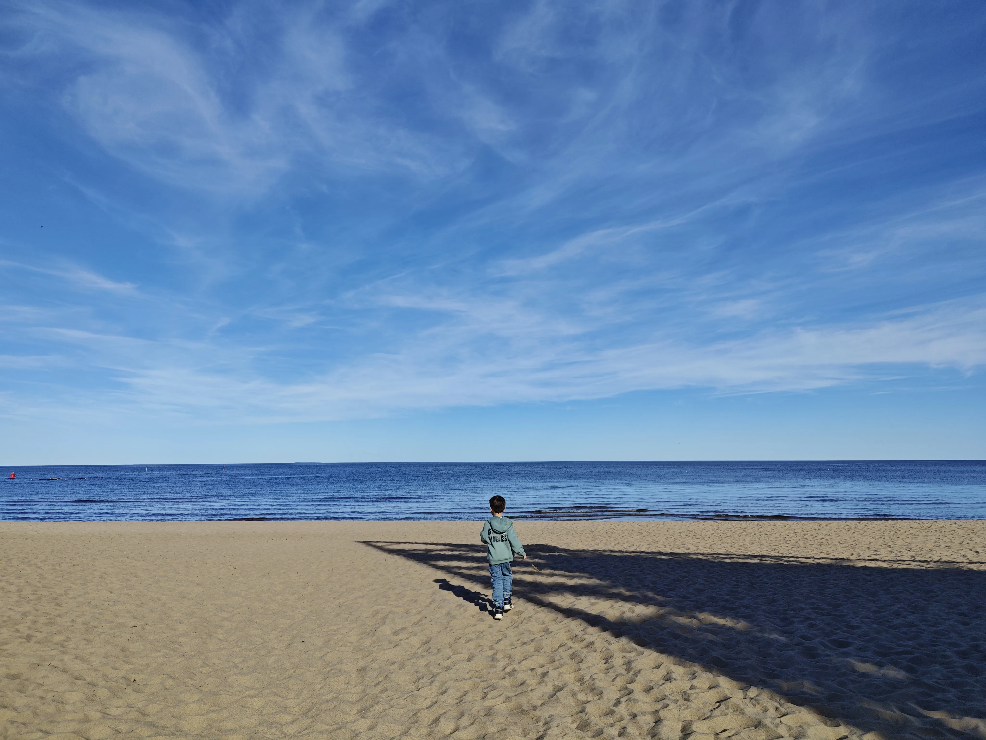 У озера растут мечты