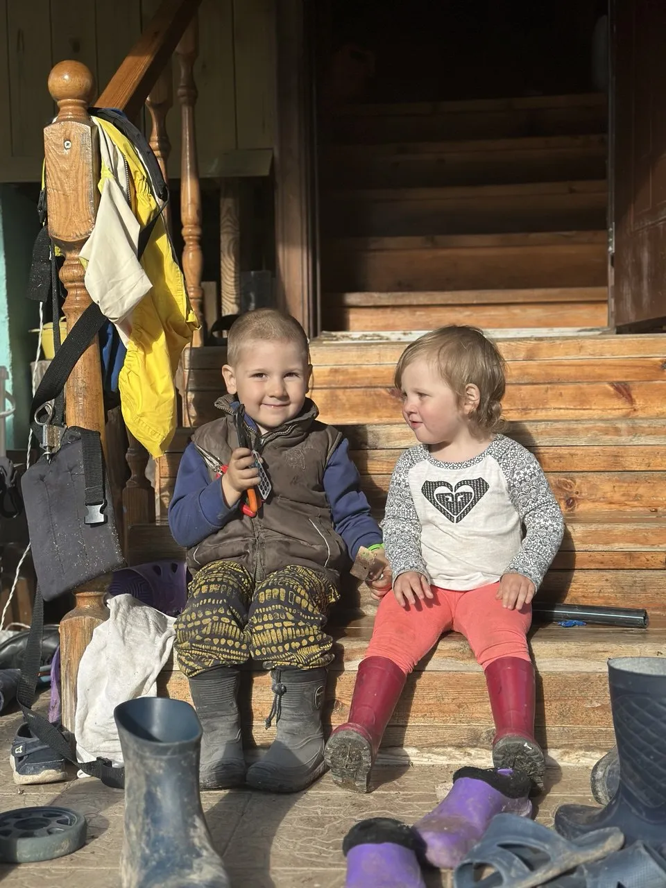 Жили у бабуси два веселых гуся