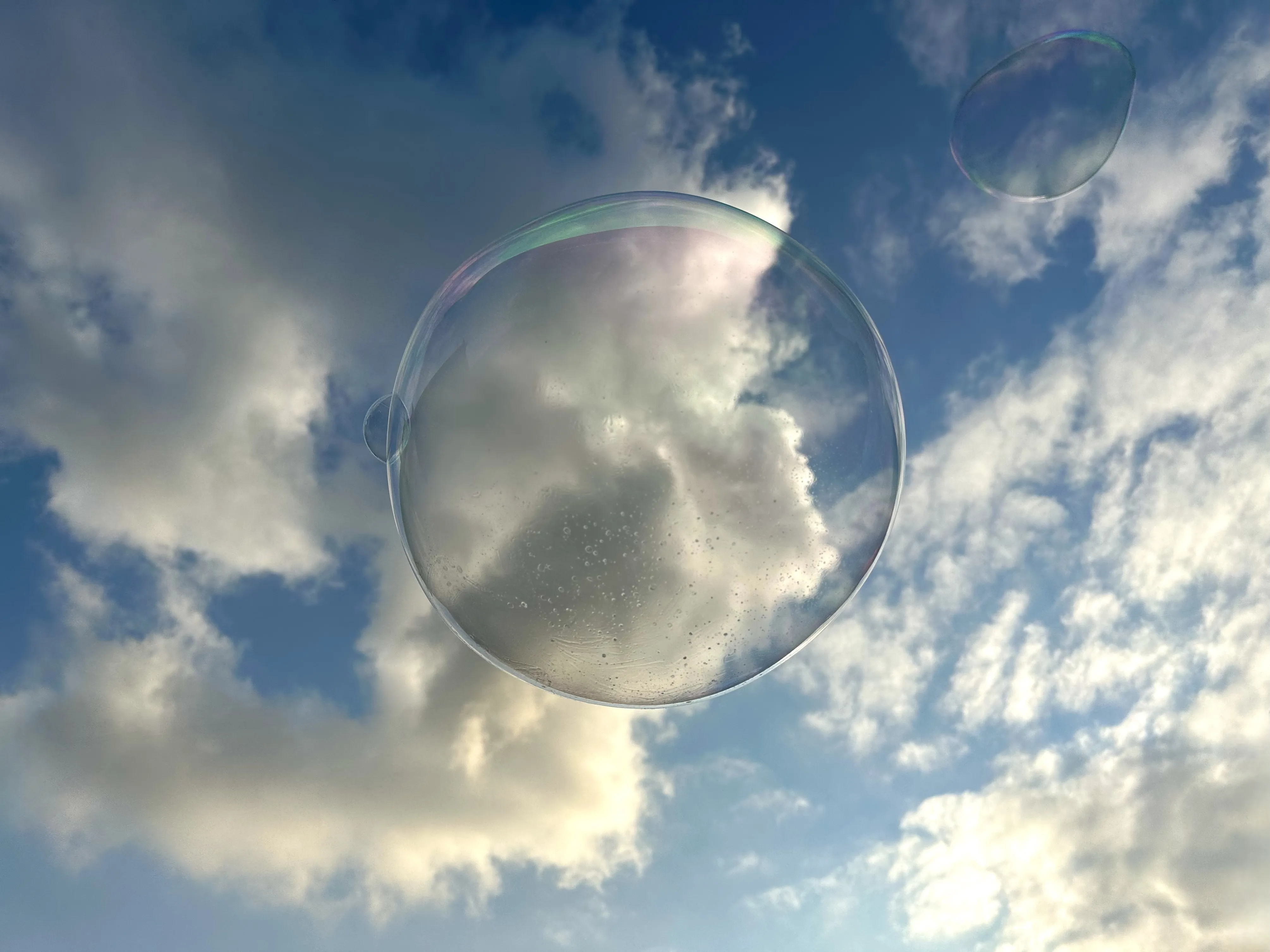 Мыльный пузырь