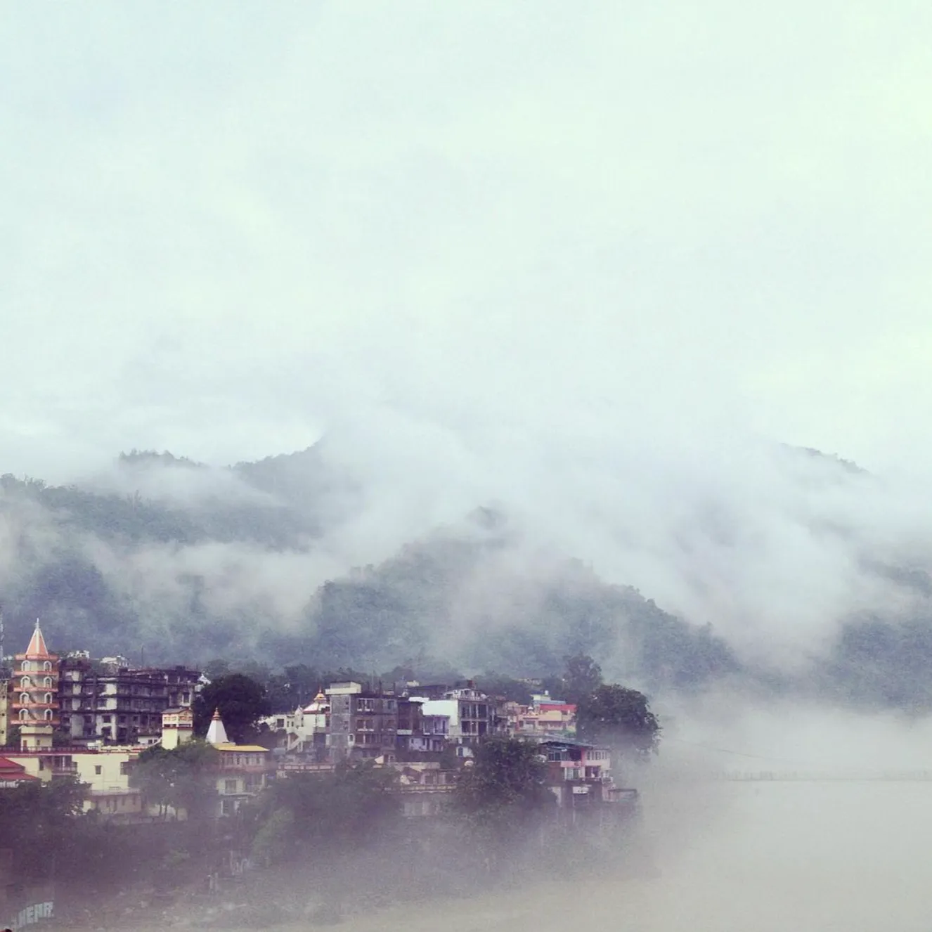 В тумане Ганга