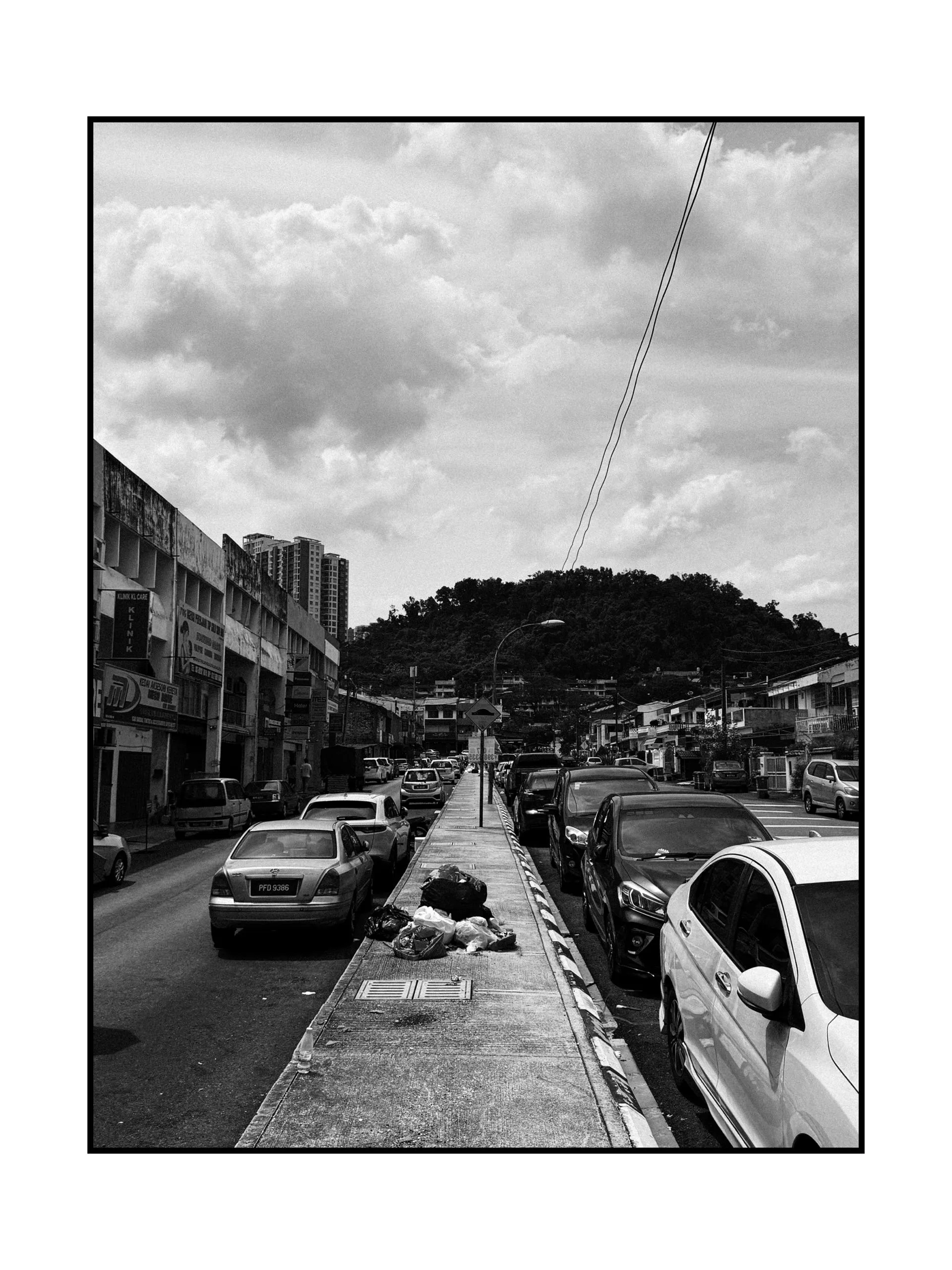 ”traces of presence“