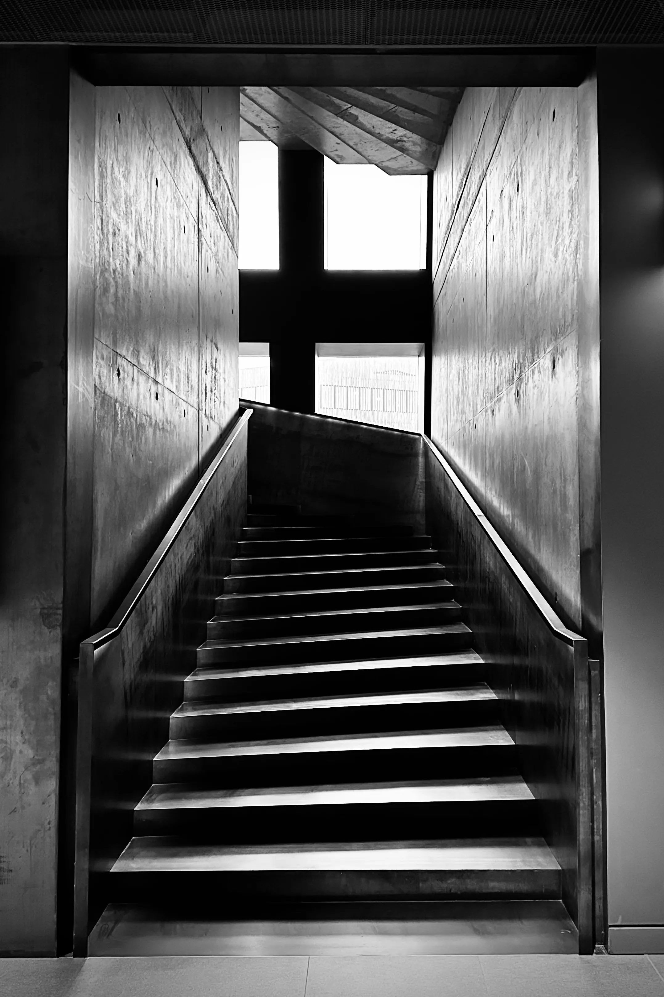 Монохром: антитеза