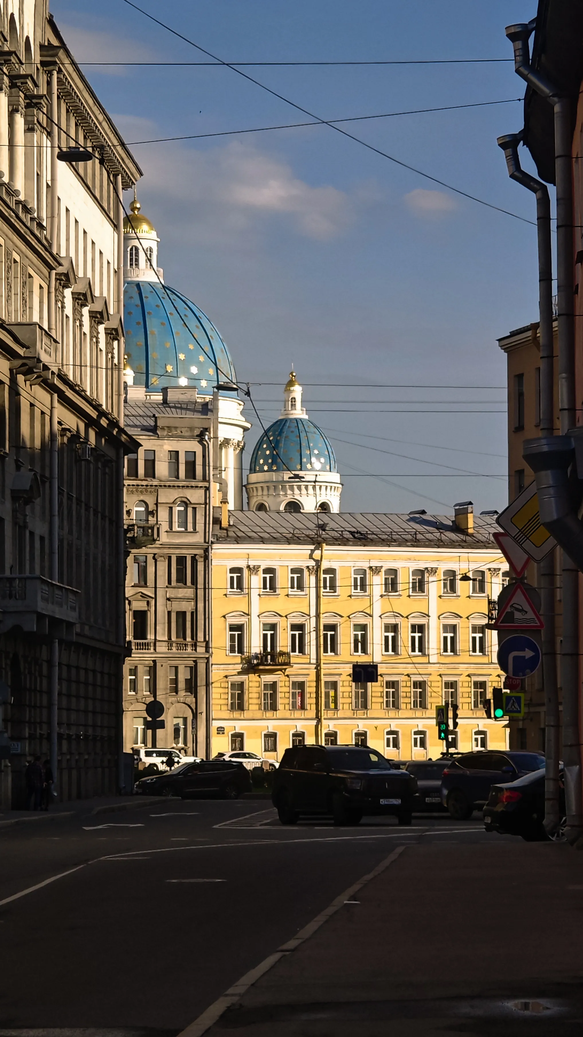 Проспектами любимого города