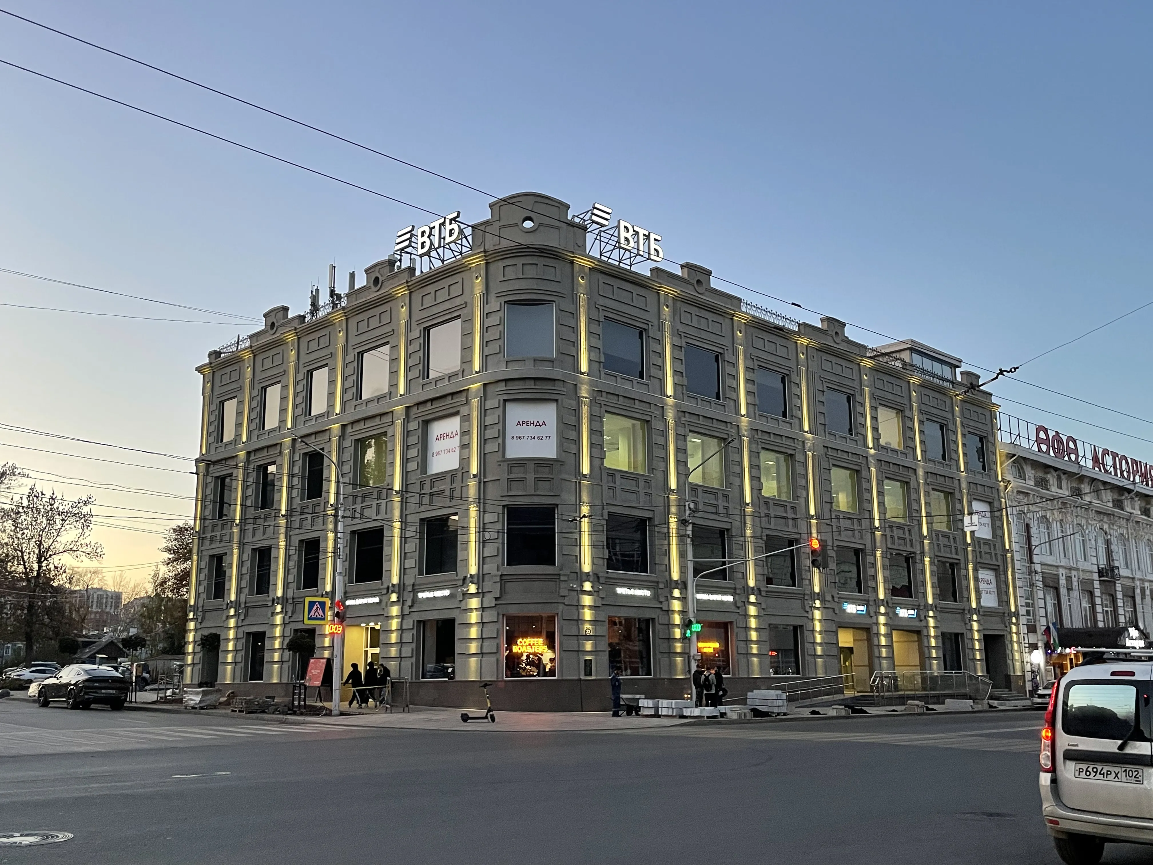 Когда фасад загорается