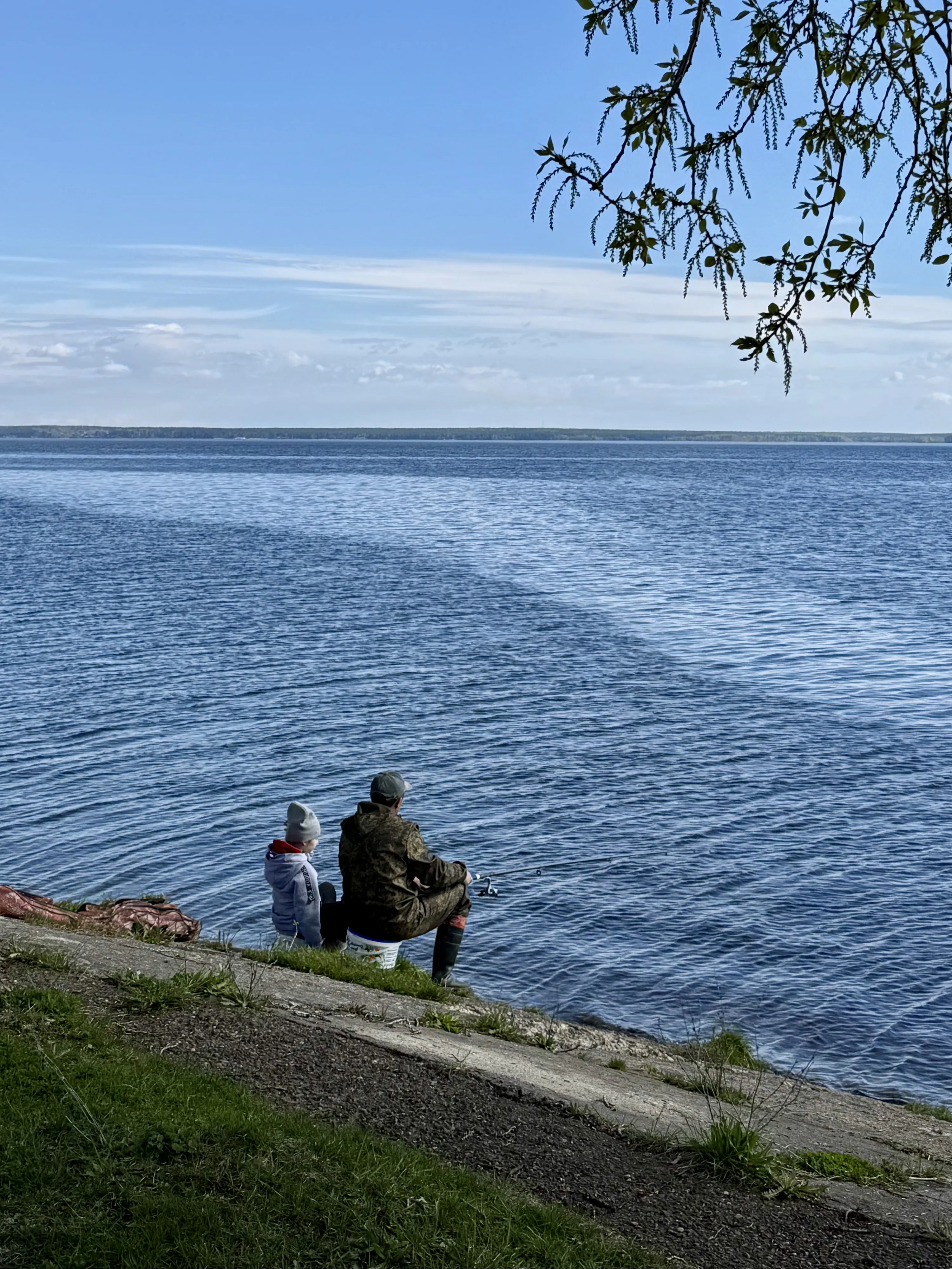 на рыбалке