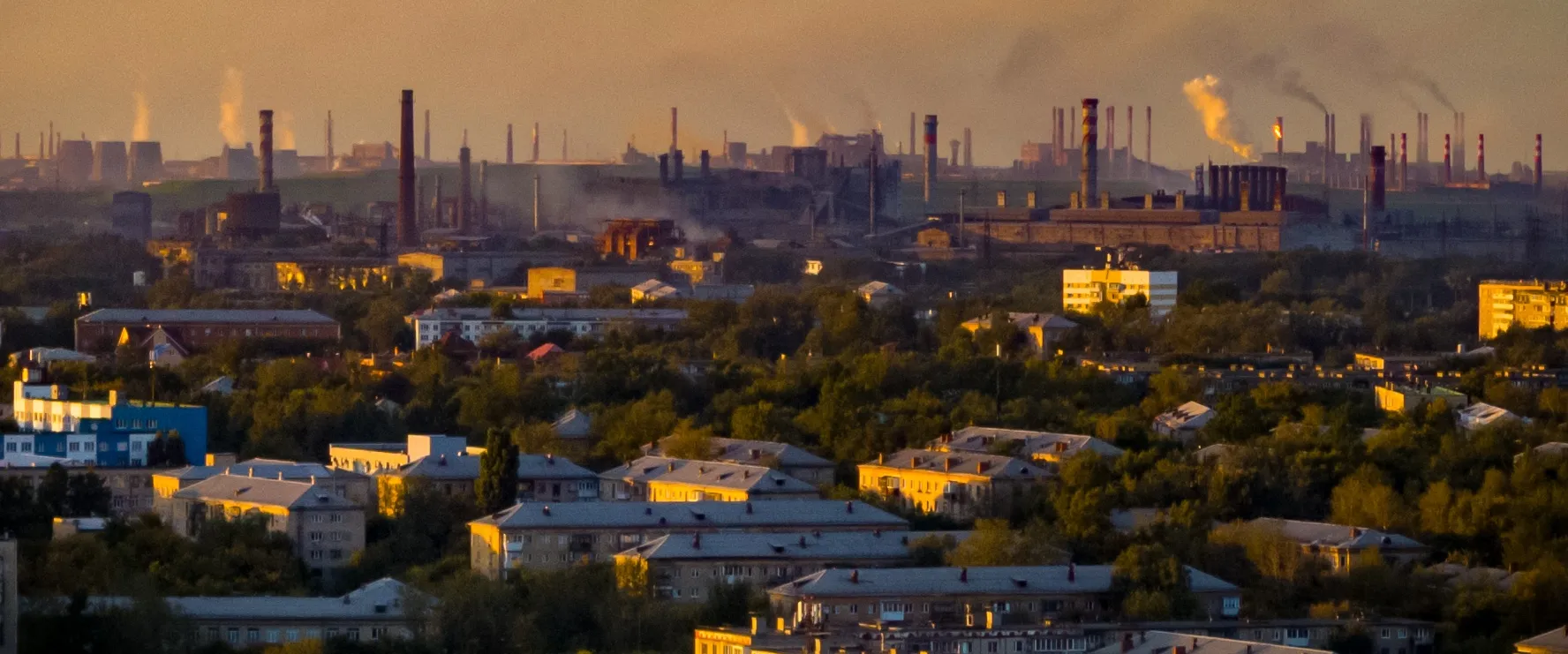 Челябинск в нежных лучах летнего заката.
