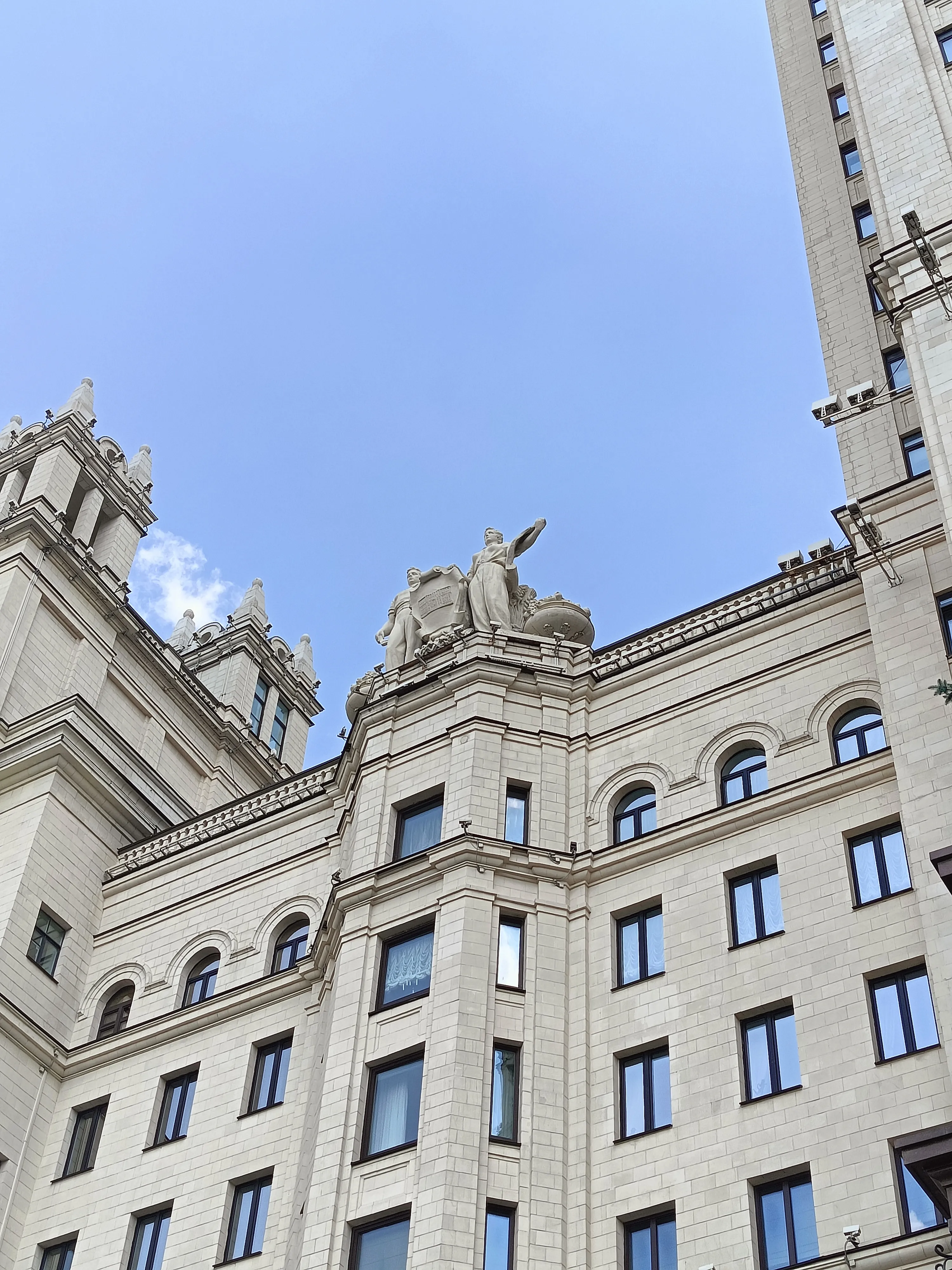 Монументальность