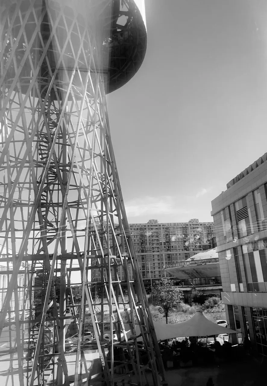 Тарелка прилетела