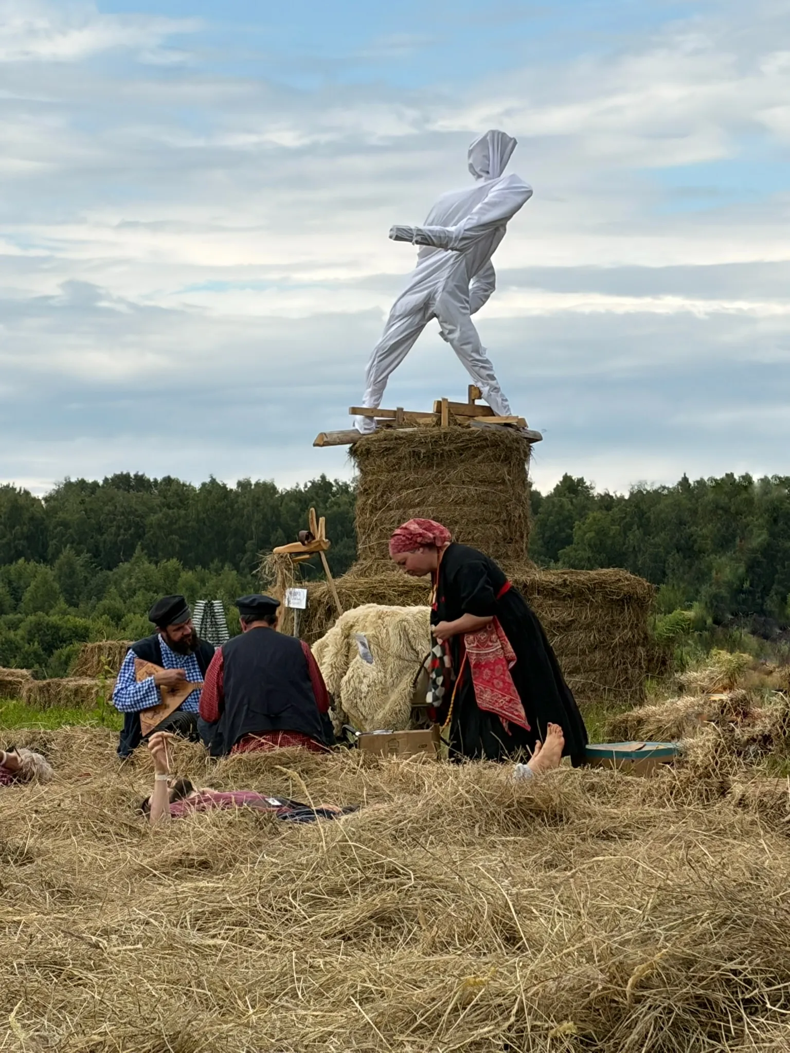 Река сена. Людовик и крестьяне