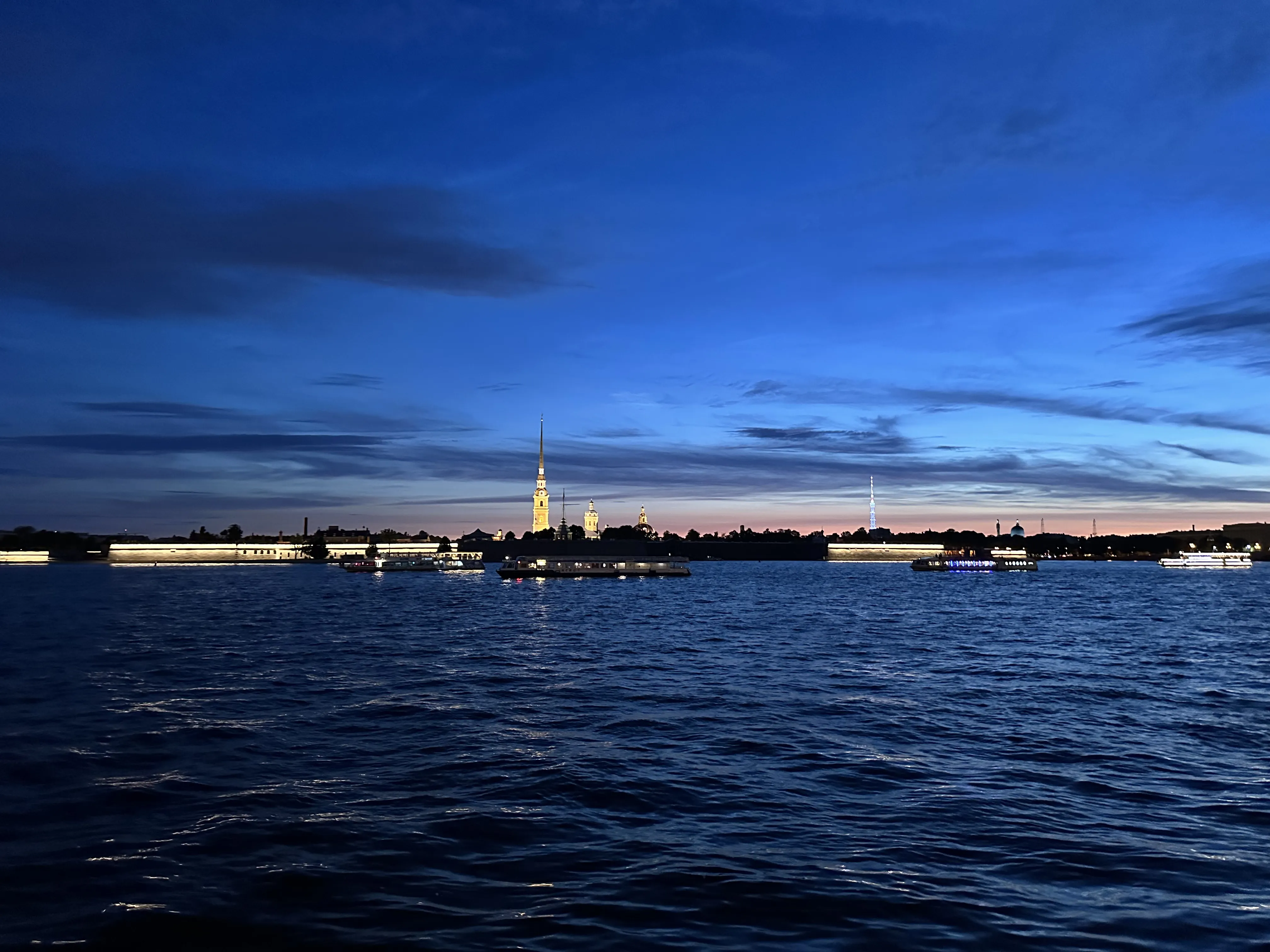 Свет ночи Петербург