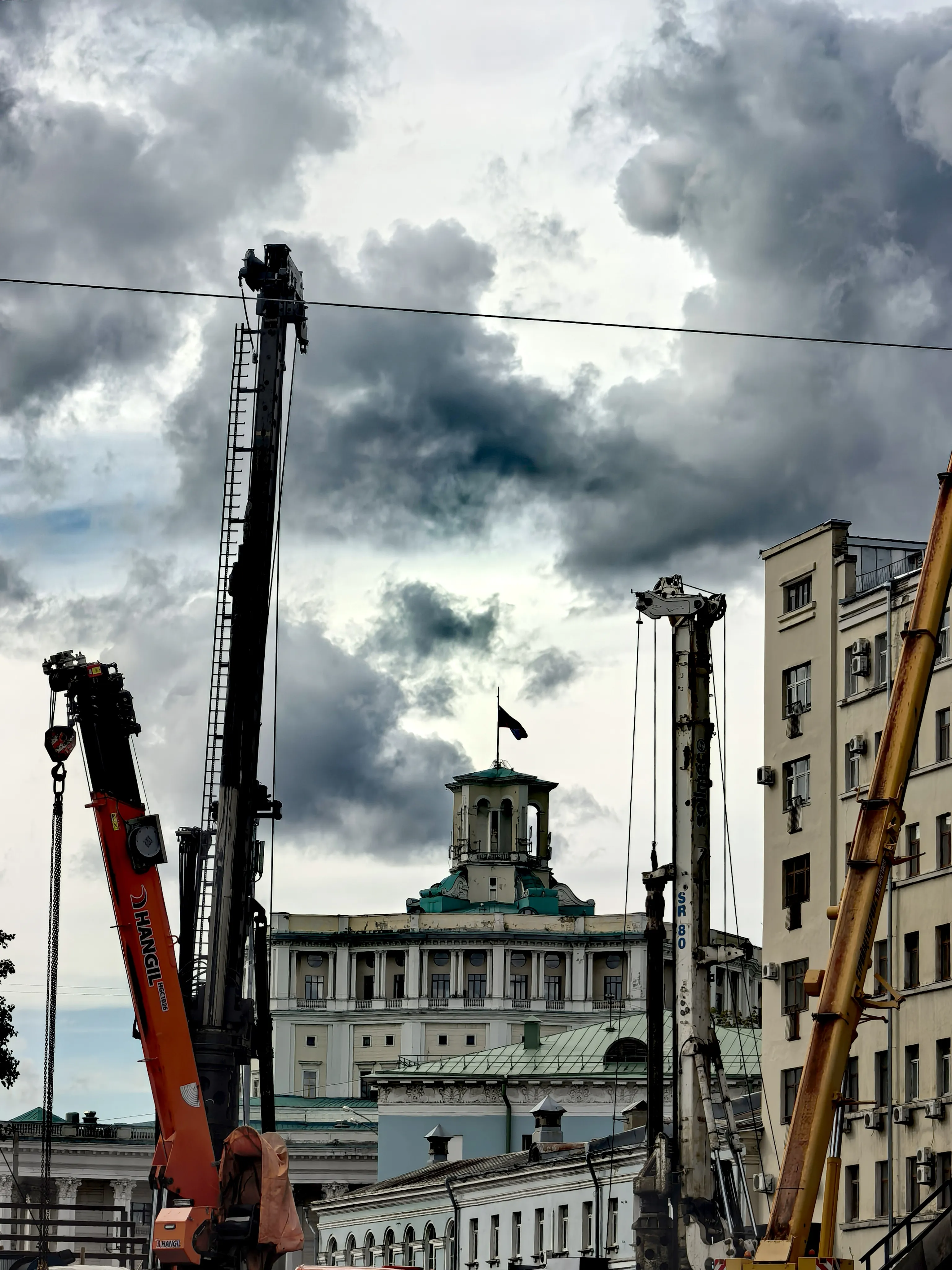 Город растёт несмотря на погоду