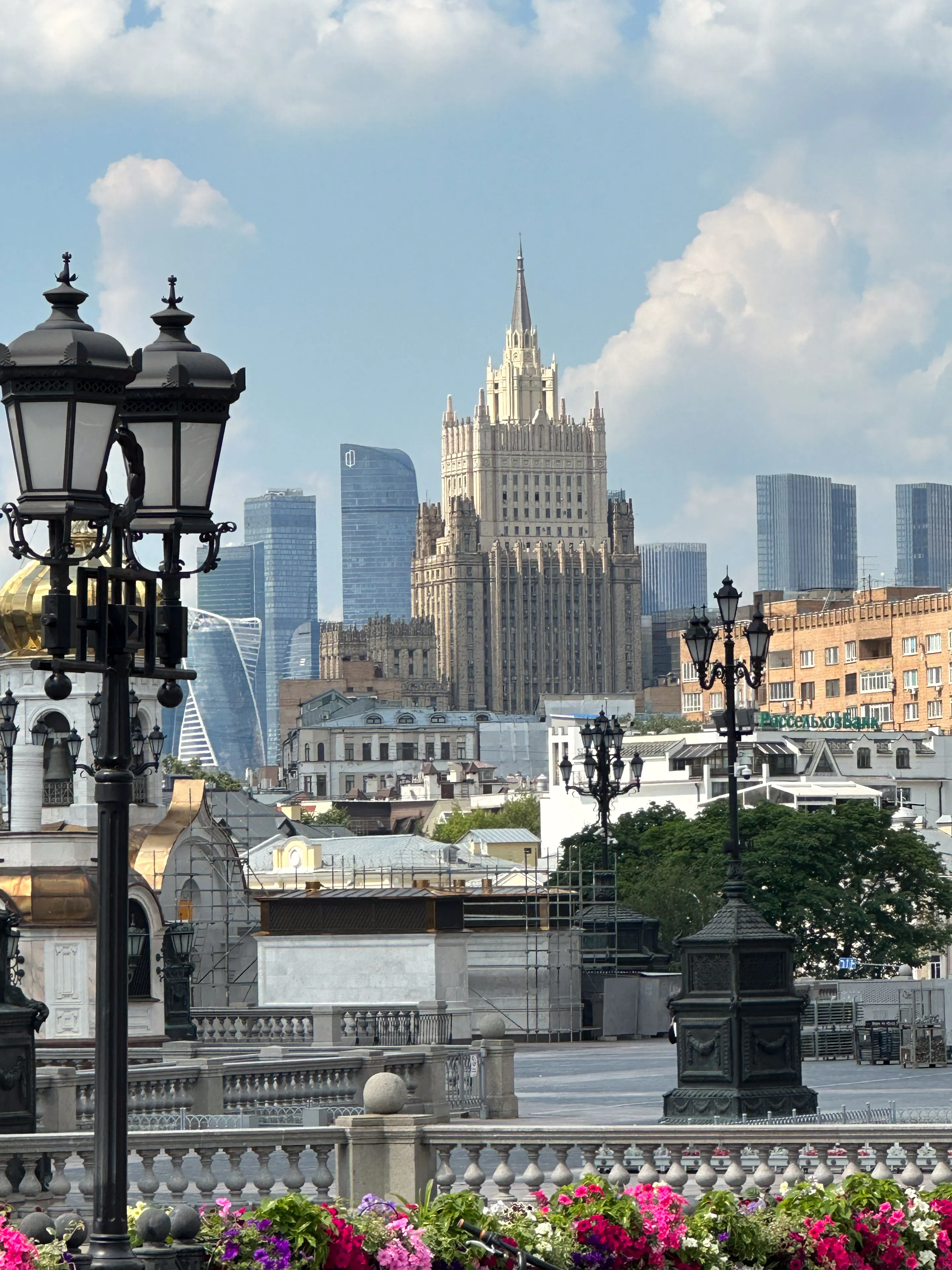 Контрасты Москвы
