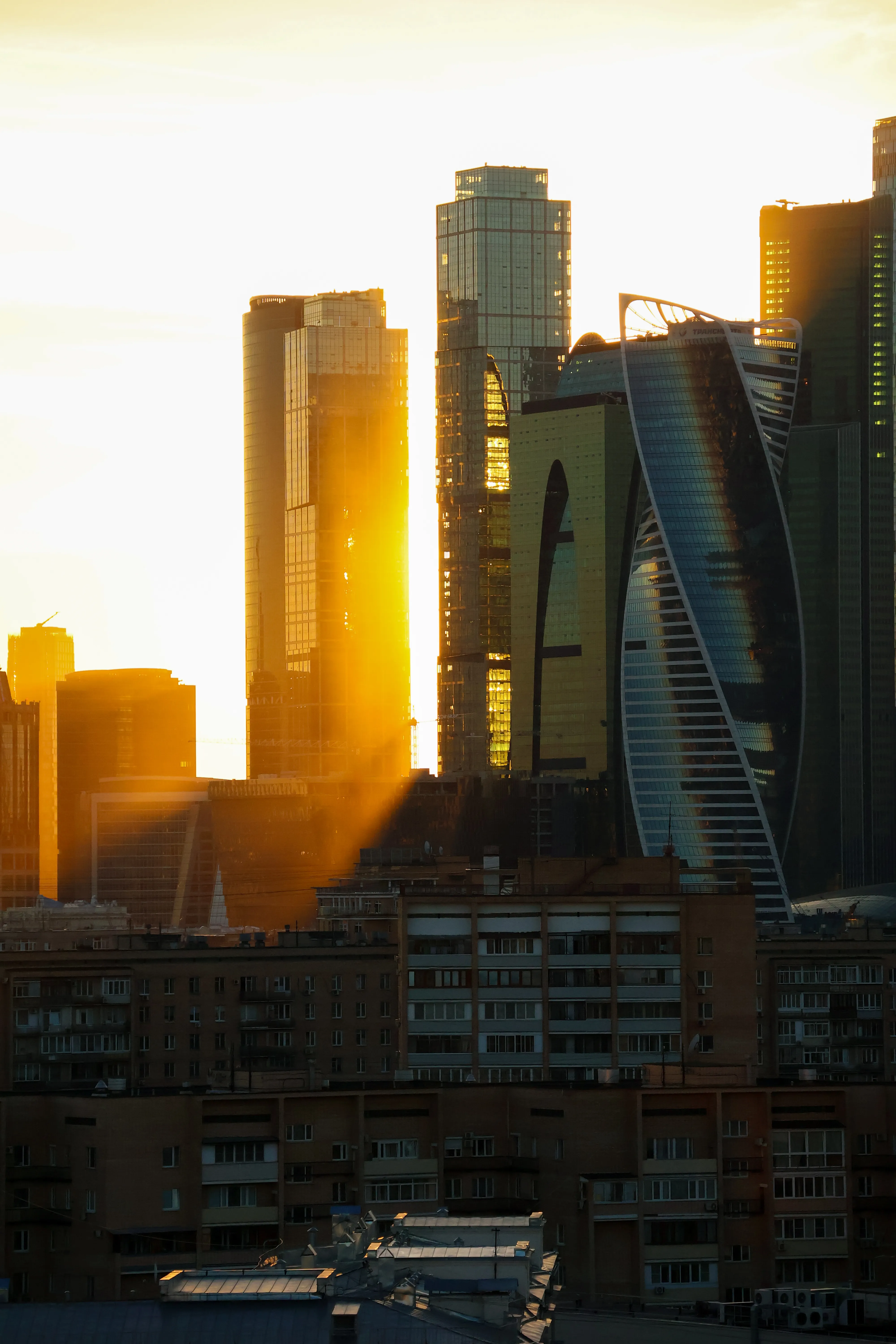 Закат в городе