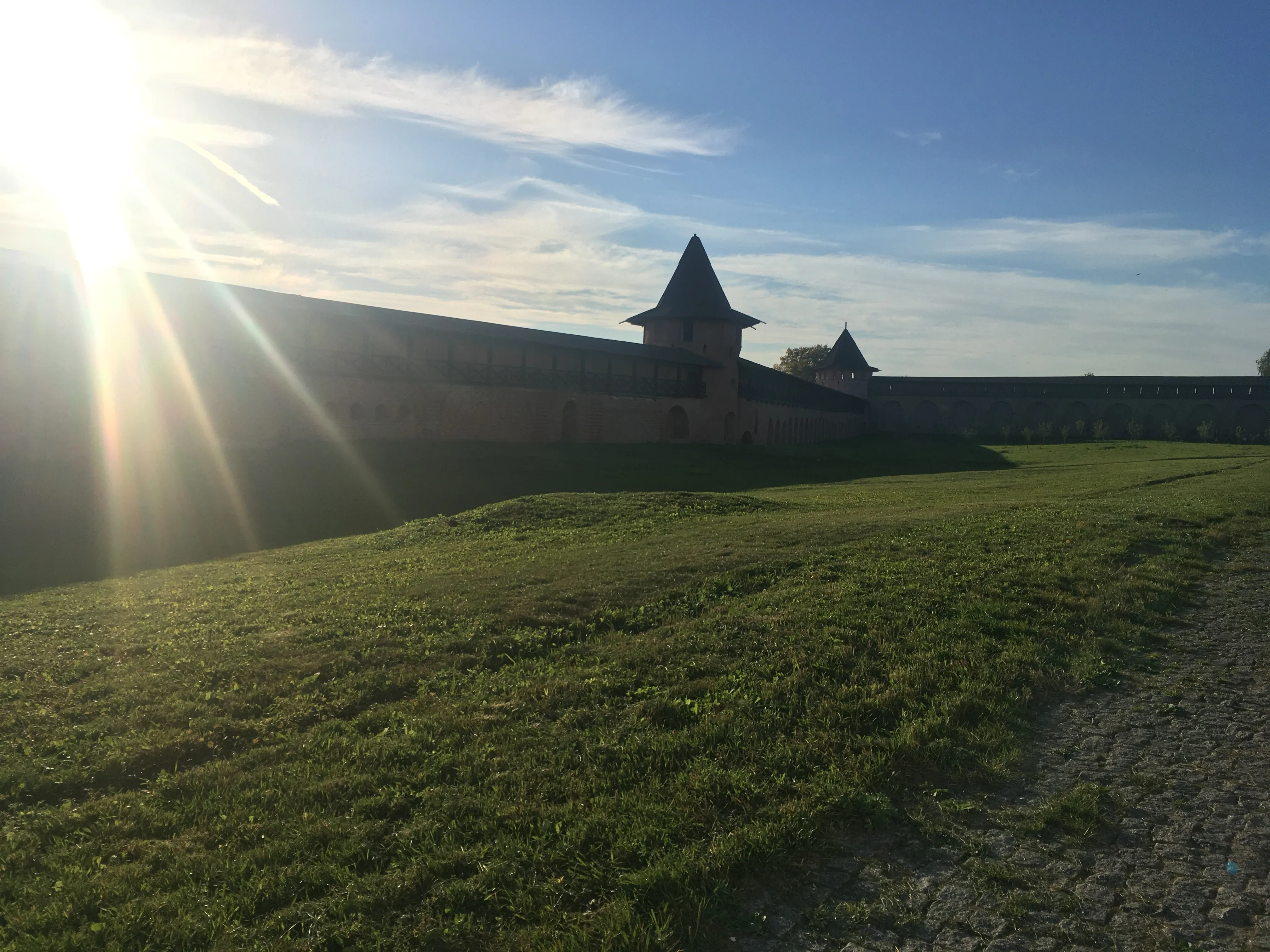 В лучах солнца