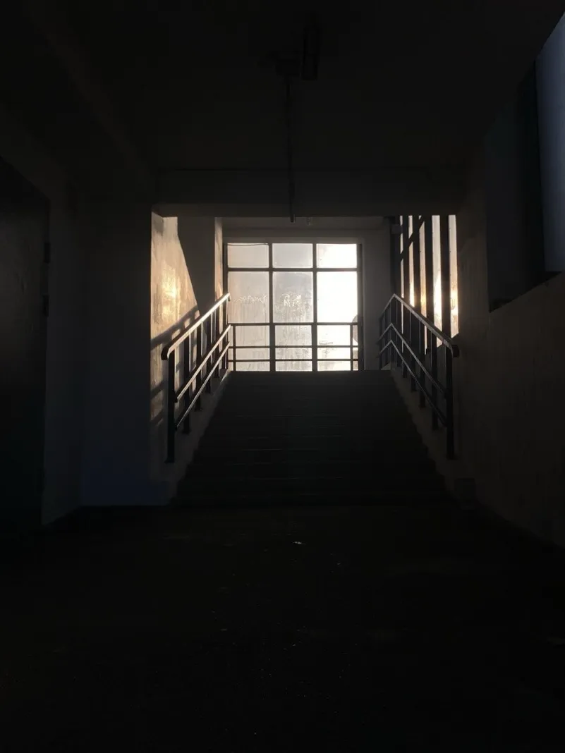 Выход 8