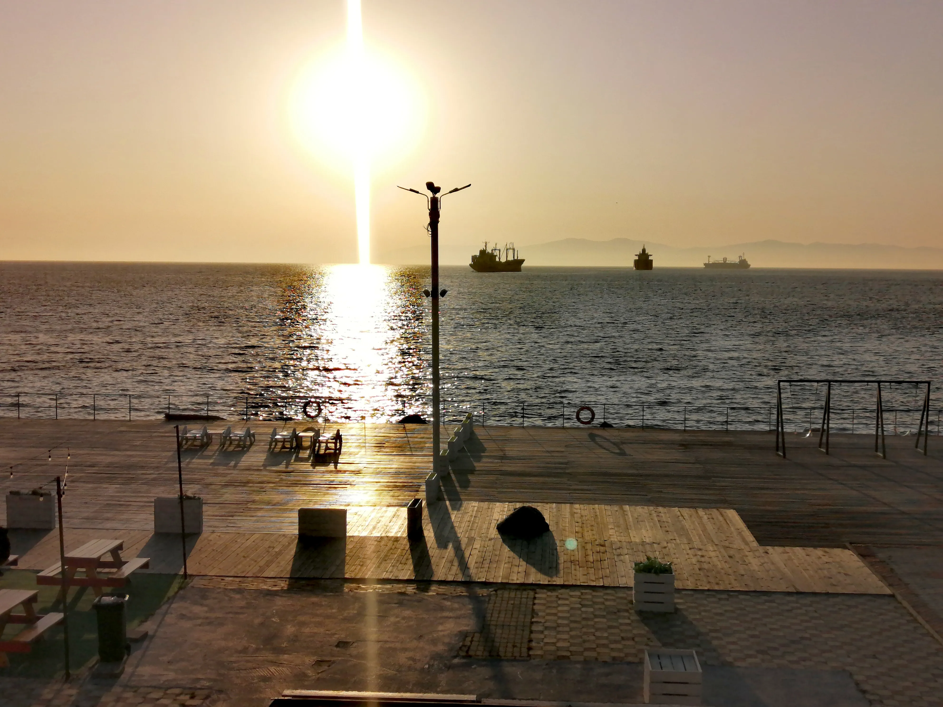 Солнце и море