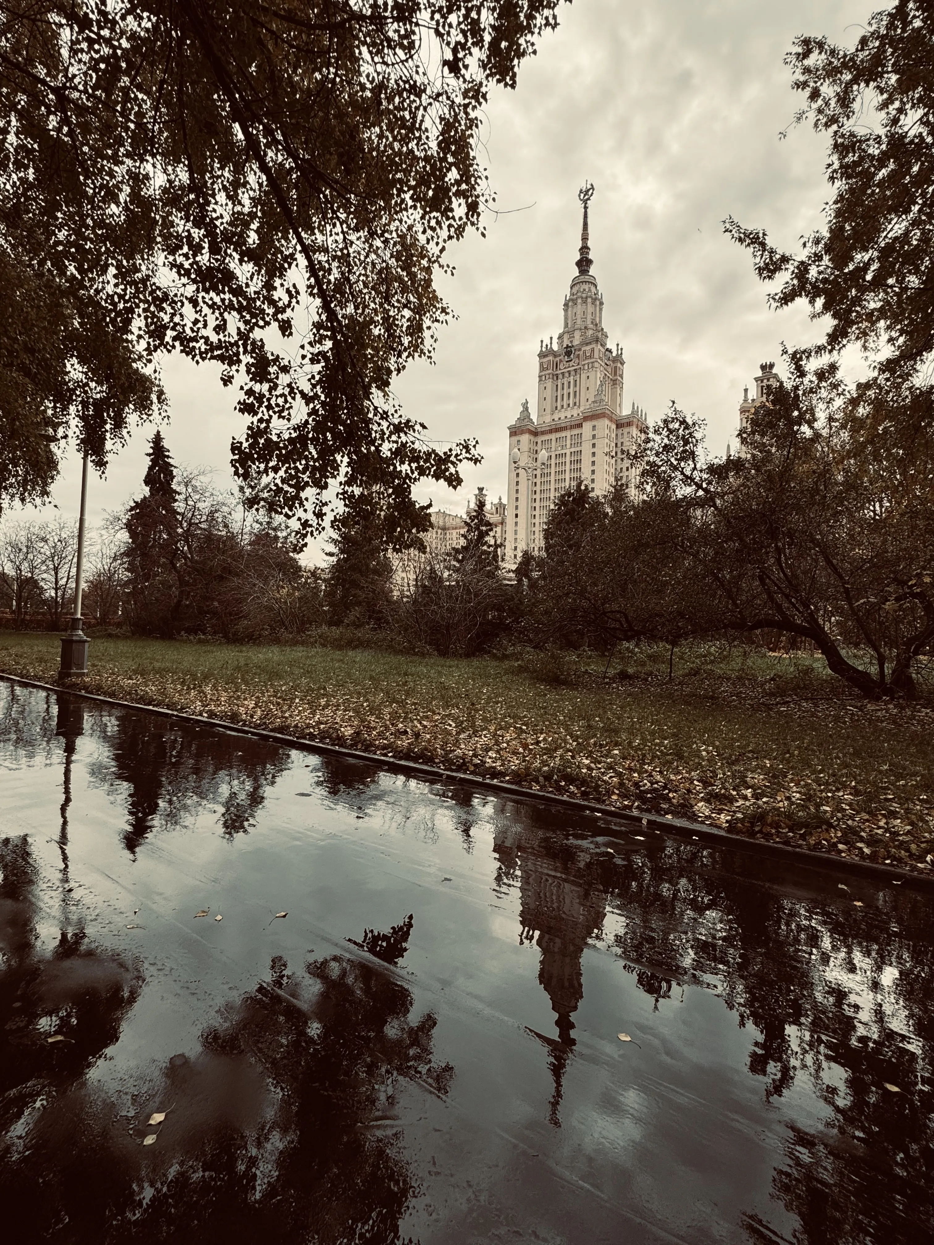 Октябрь на Воробьевых горах