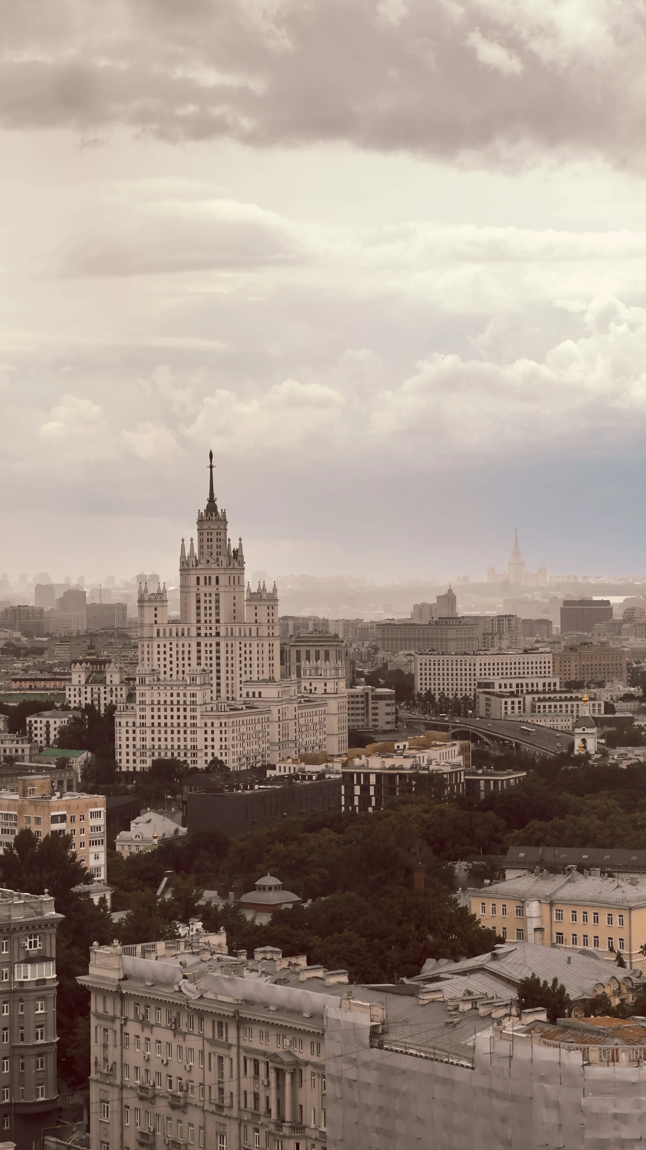 Две высотки