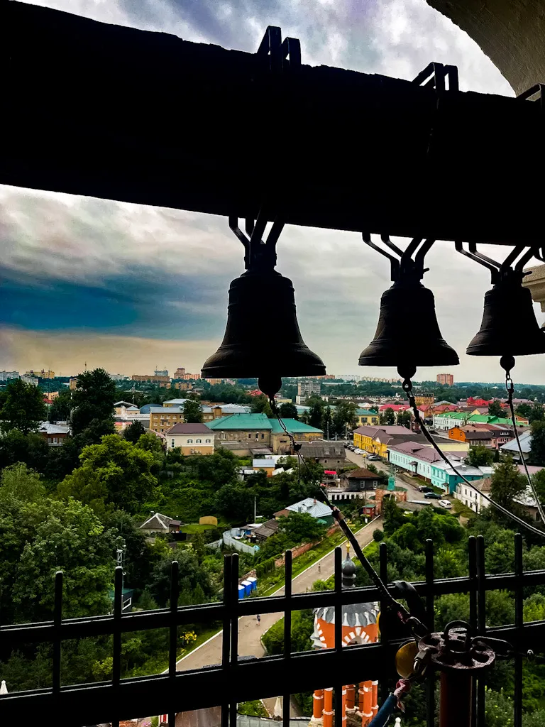 Колокола над городом