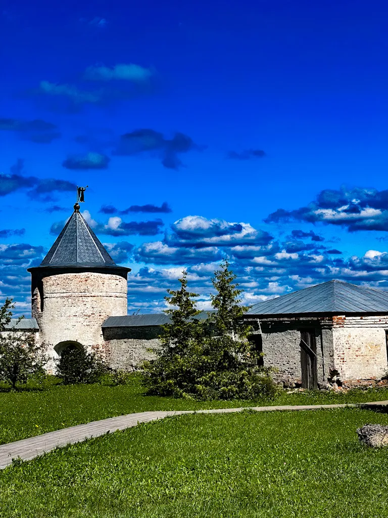 Монастырь
